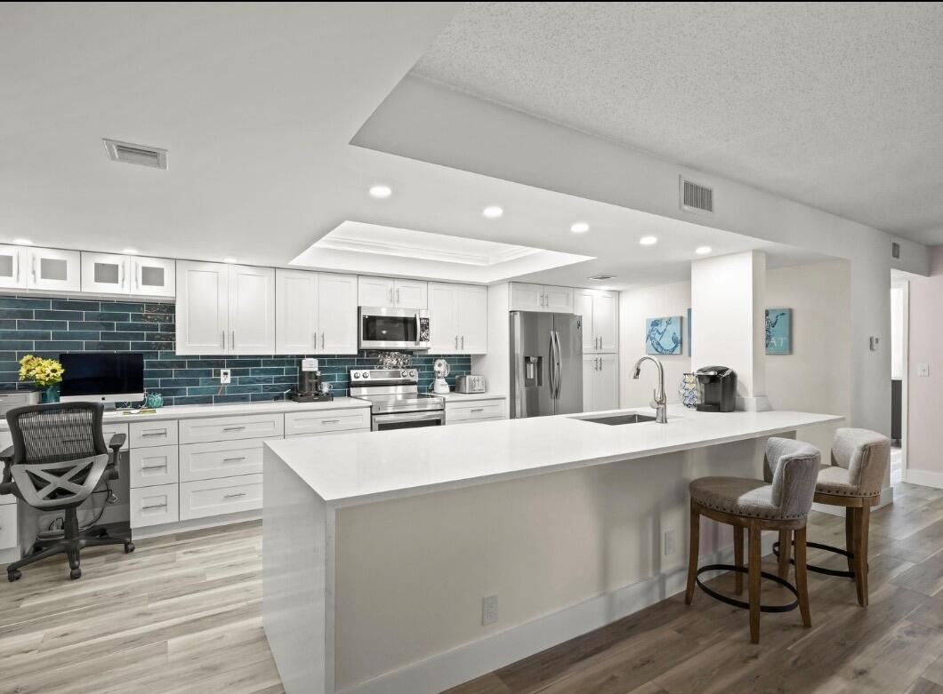 LAVERS DELRAY RACQUET CLUB CONDO - Residential