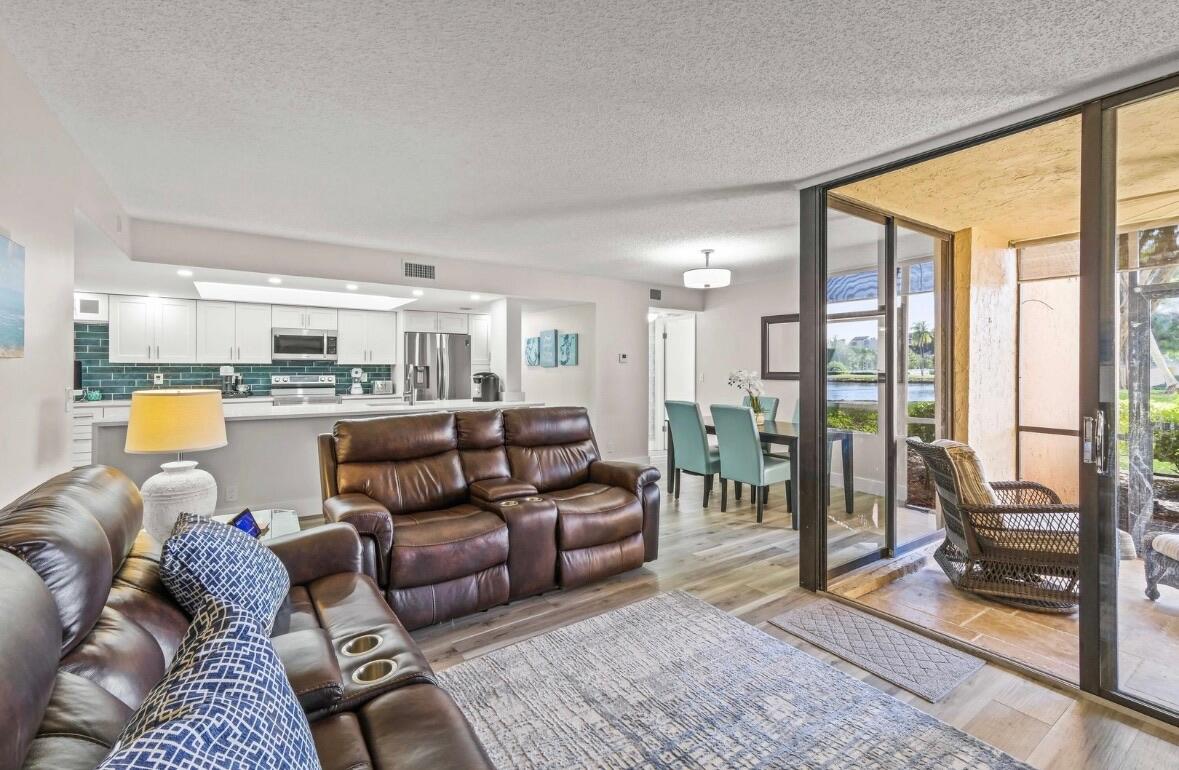 LAVERS DELRAY RACQUET CLUB CONDO - Residential