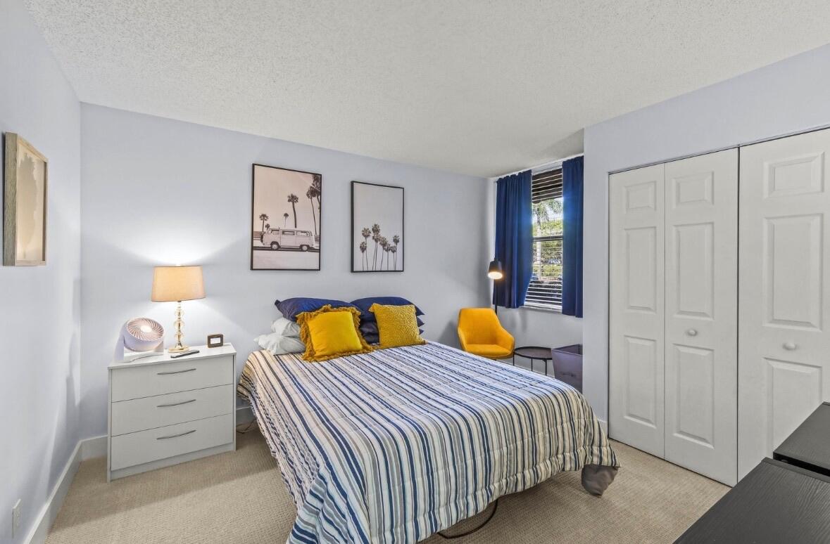 LAVERS DELRAY RACQUET CLUB CONDO - Residential