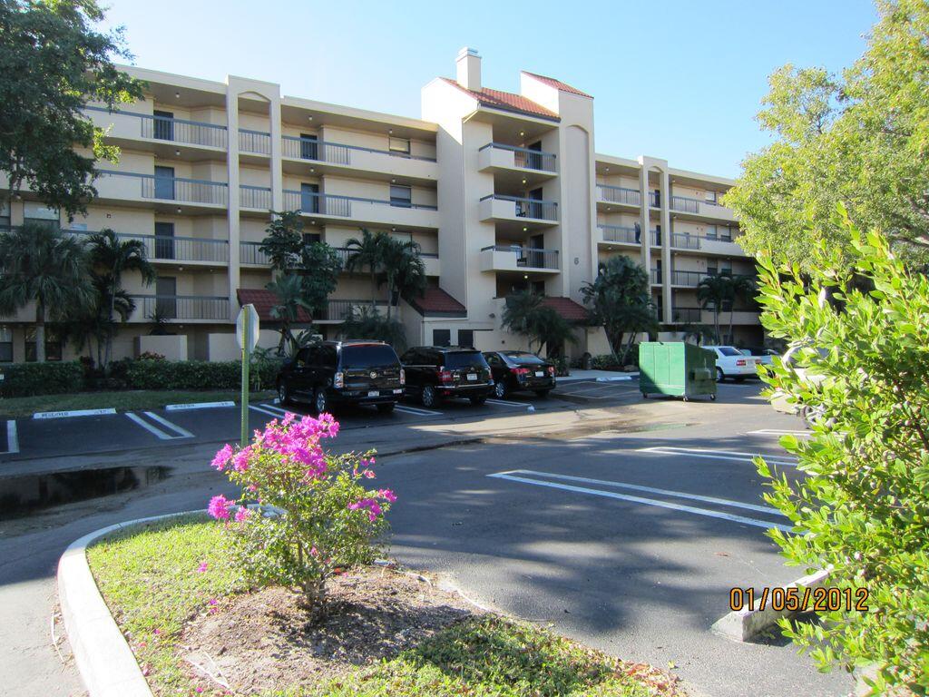 LAVERS DELRAY RACQUET CLUB CONDO - Residential