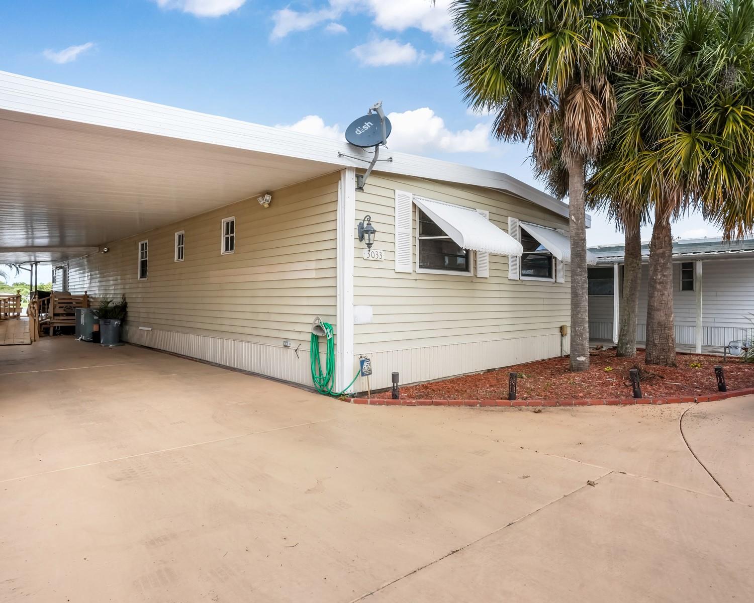 RAVENSWOOD ESTATES & MARI - Residential