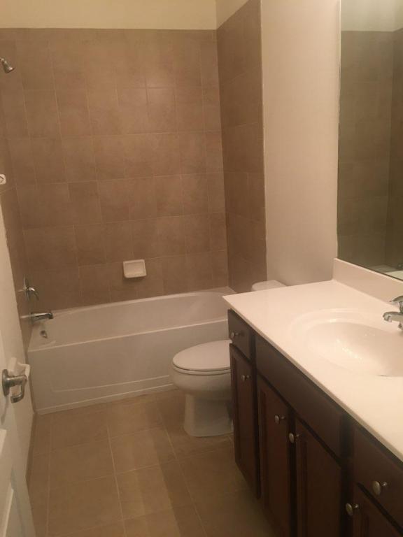 RIVER MARINA - Residential Lease