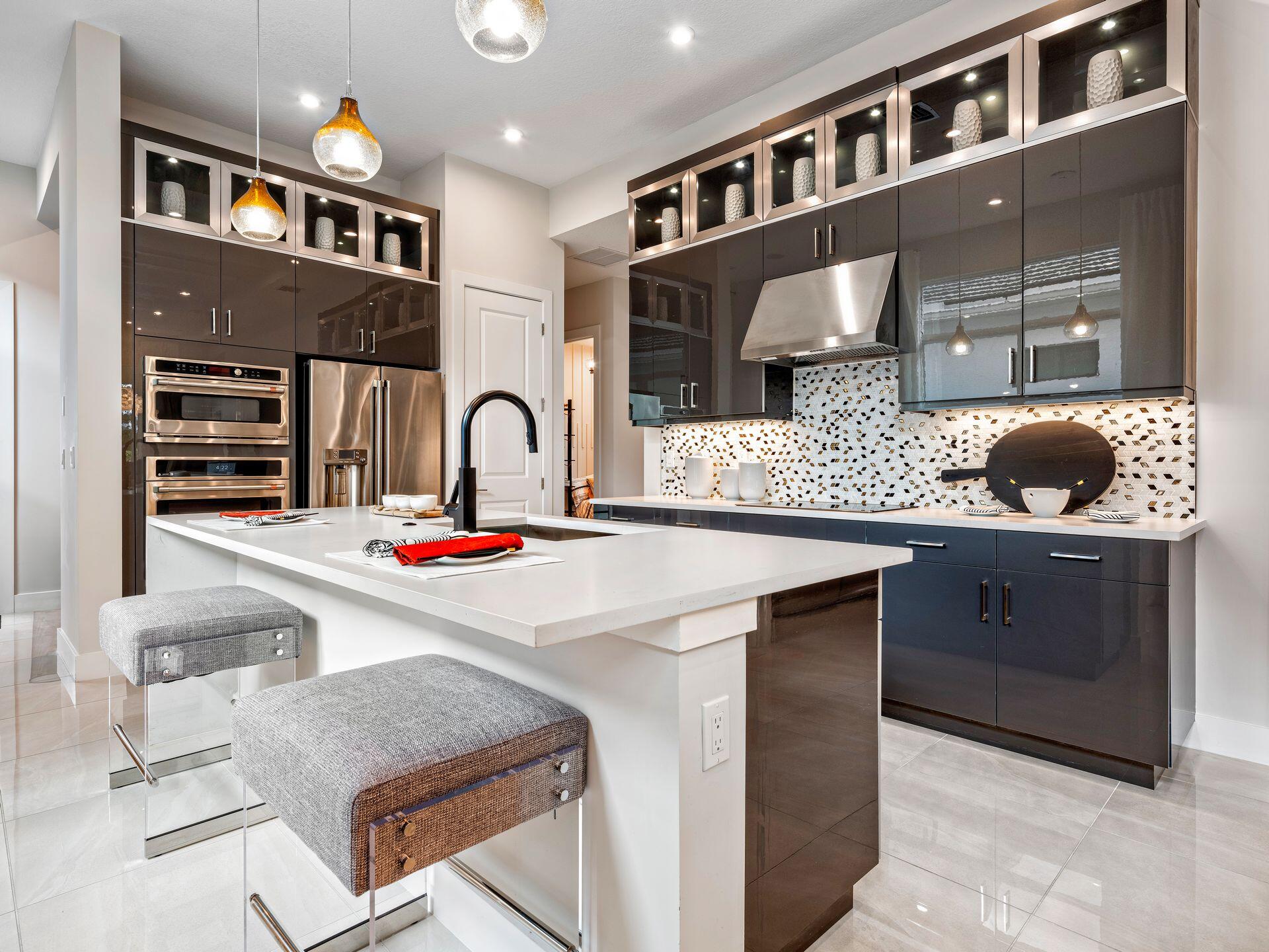 4946 Rivo Alto Circle