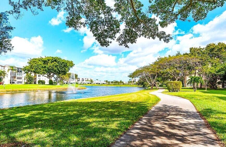 VILLAGES OF ORIOLE BONAIR - Residential Lease