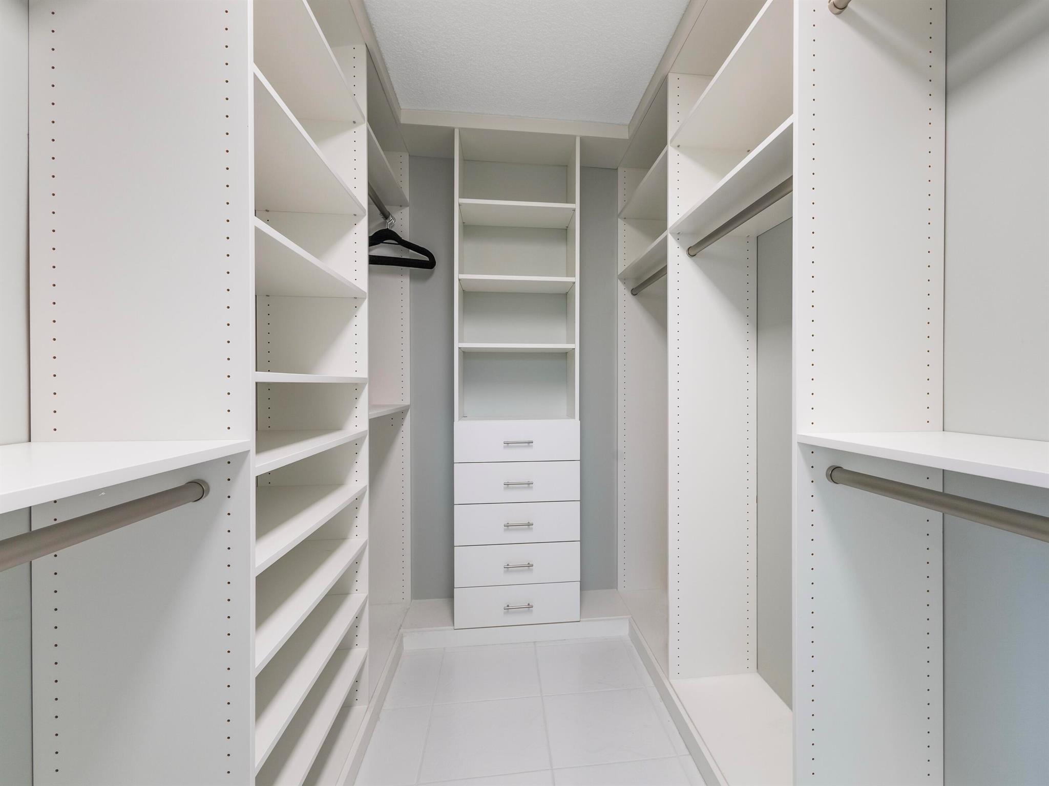 VILLAGES OF ORIOLE BONAIR - Residential Lease