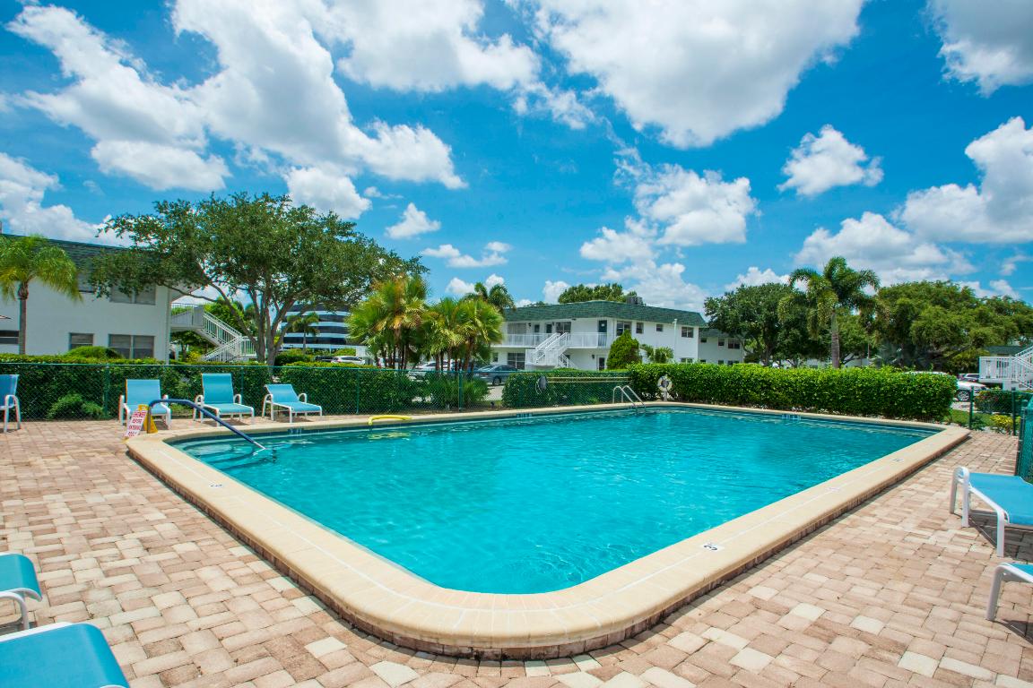 VISTA HARBOR CONDO BLDGS M-T - Residential