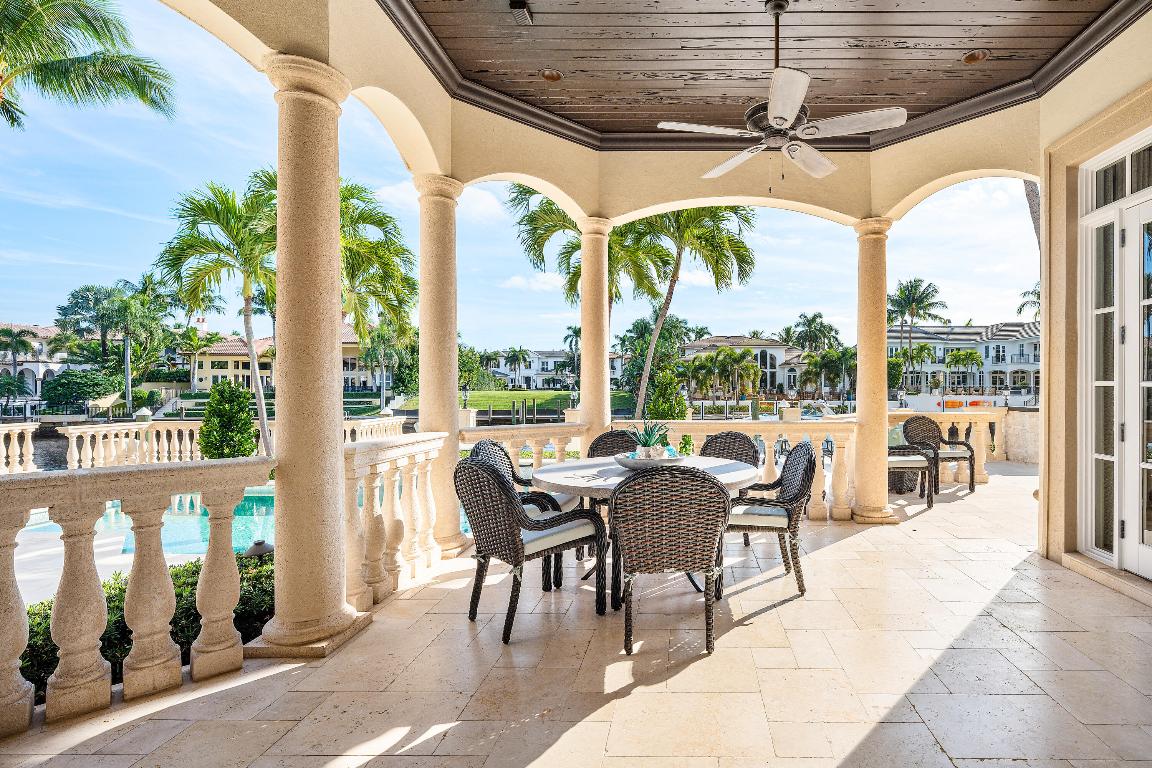 ROYAL PALM YACHT & COUNTRY CLUB - Residential