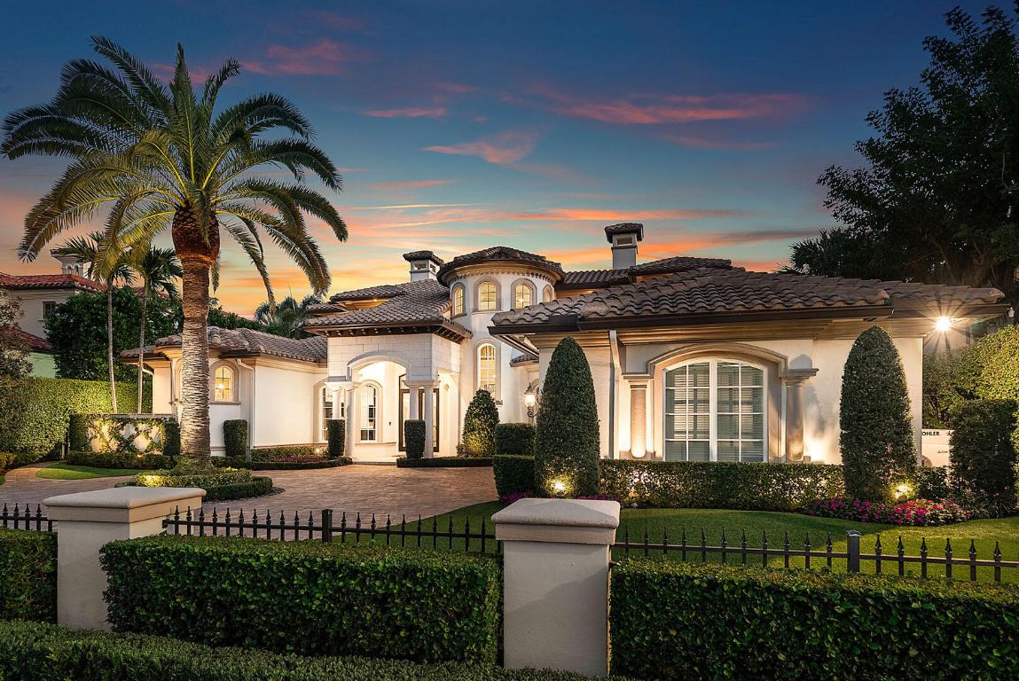 ROYAL PALM YACHT & COUNTRY CLUB - Residential