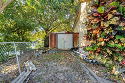 A home in Cooper City