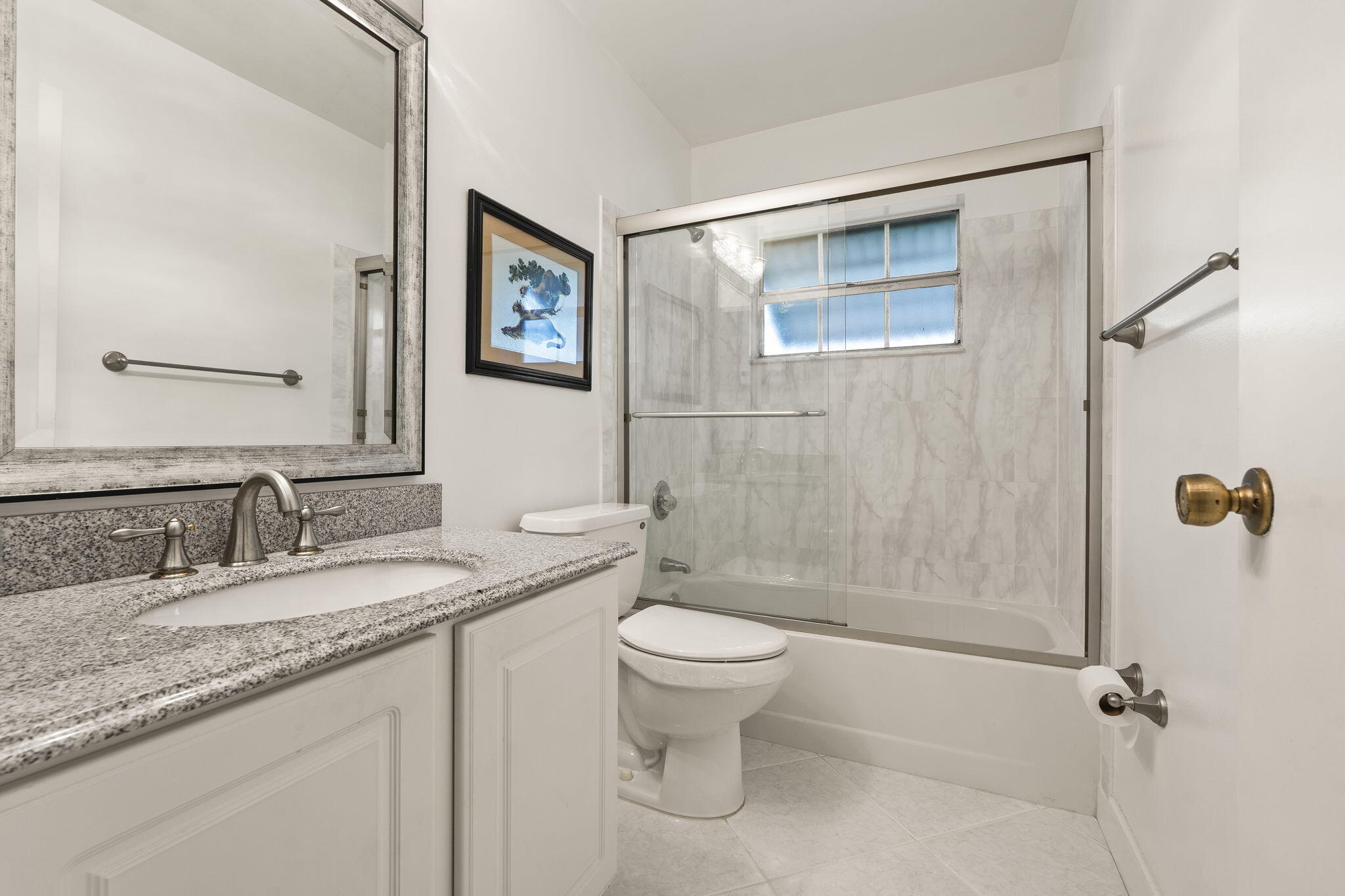 THE GROVE CONDOMINIUM SECTION 1 - Residential