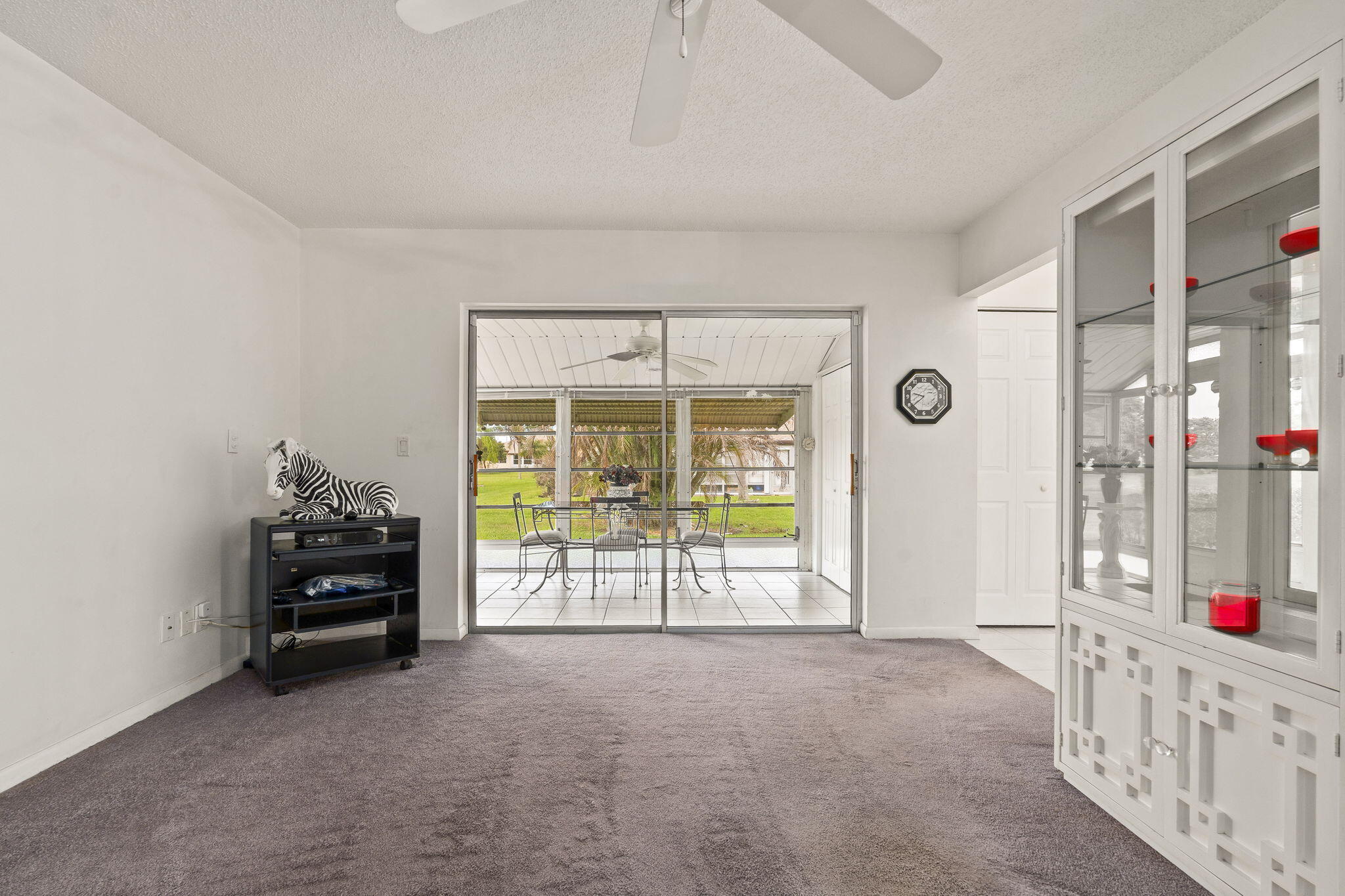 THE GROVE CONDOMINIUM SECTION 1 - Residential