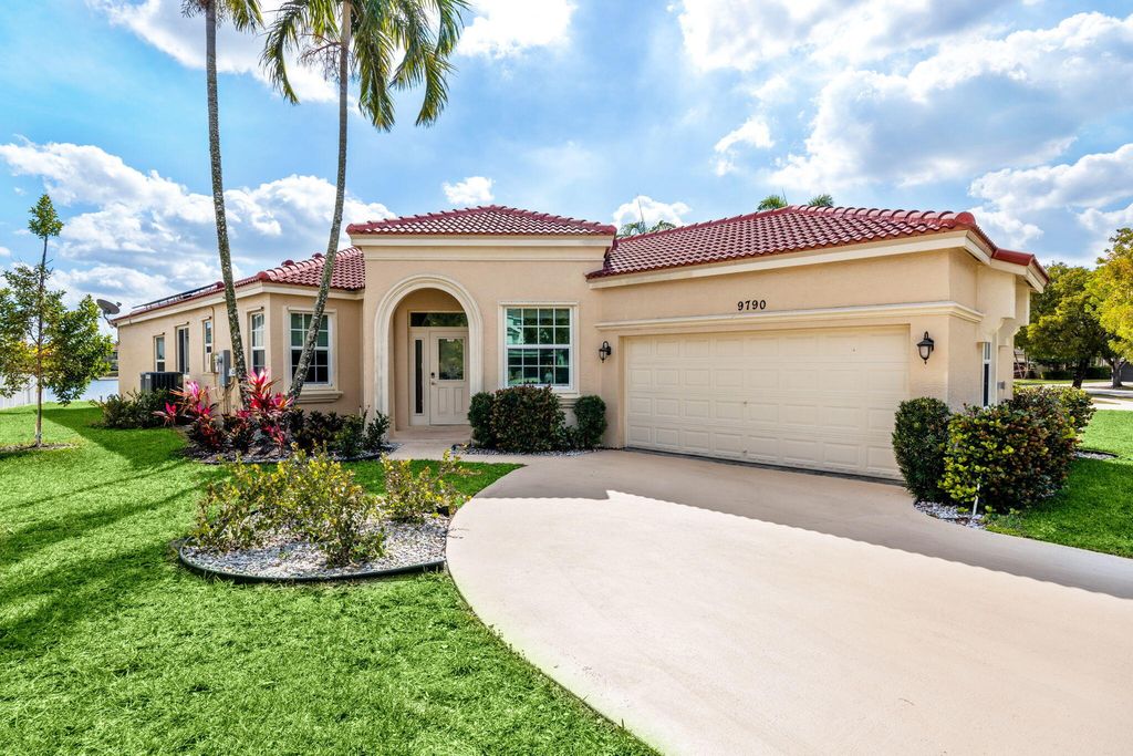Photo of 9790 Scribner Lane, Wellington, FL 33414 (MLS # R11164532)