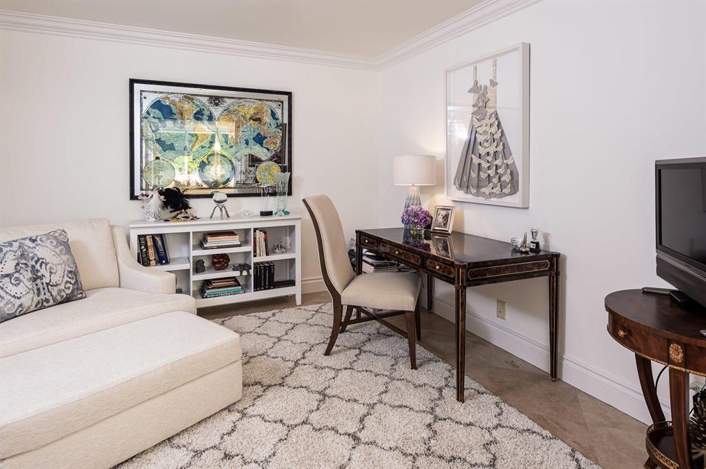 WINTHROP HOUSE CONDO - Residential