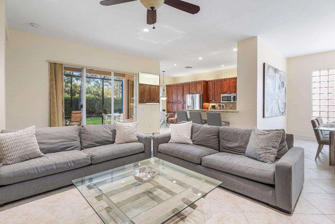 LYONS WEST AGR PUD 1 - Residential Lease