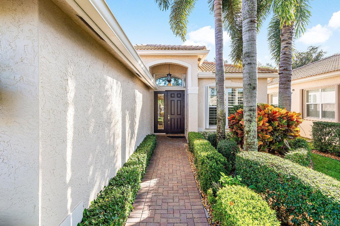 LYONS WEST AGR PUD 1 - Residential Lease