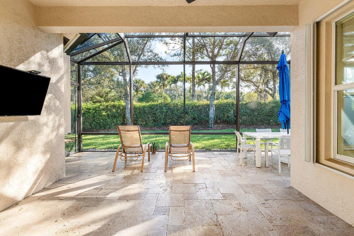 LYONS WEST AGR PUD 1 - Residential Lease