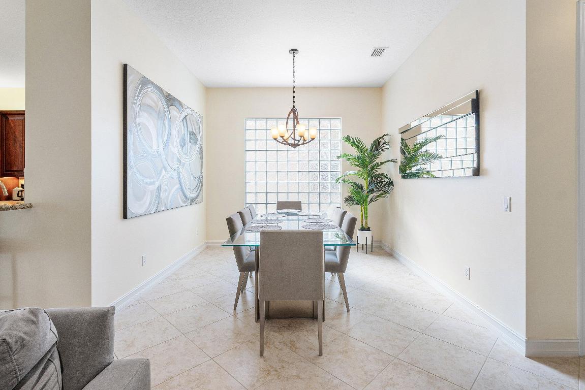 LYONS WEST AGR PUD 1 - Residential Lease