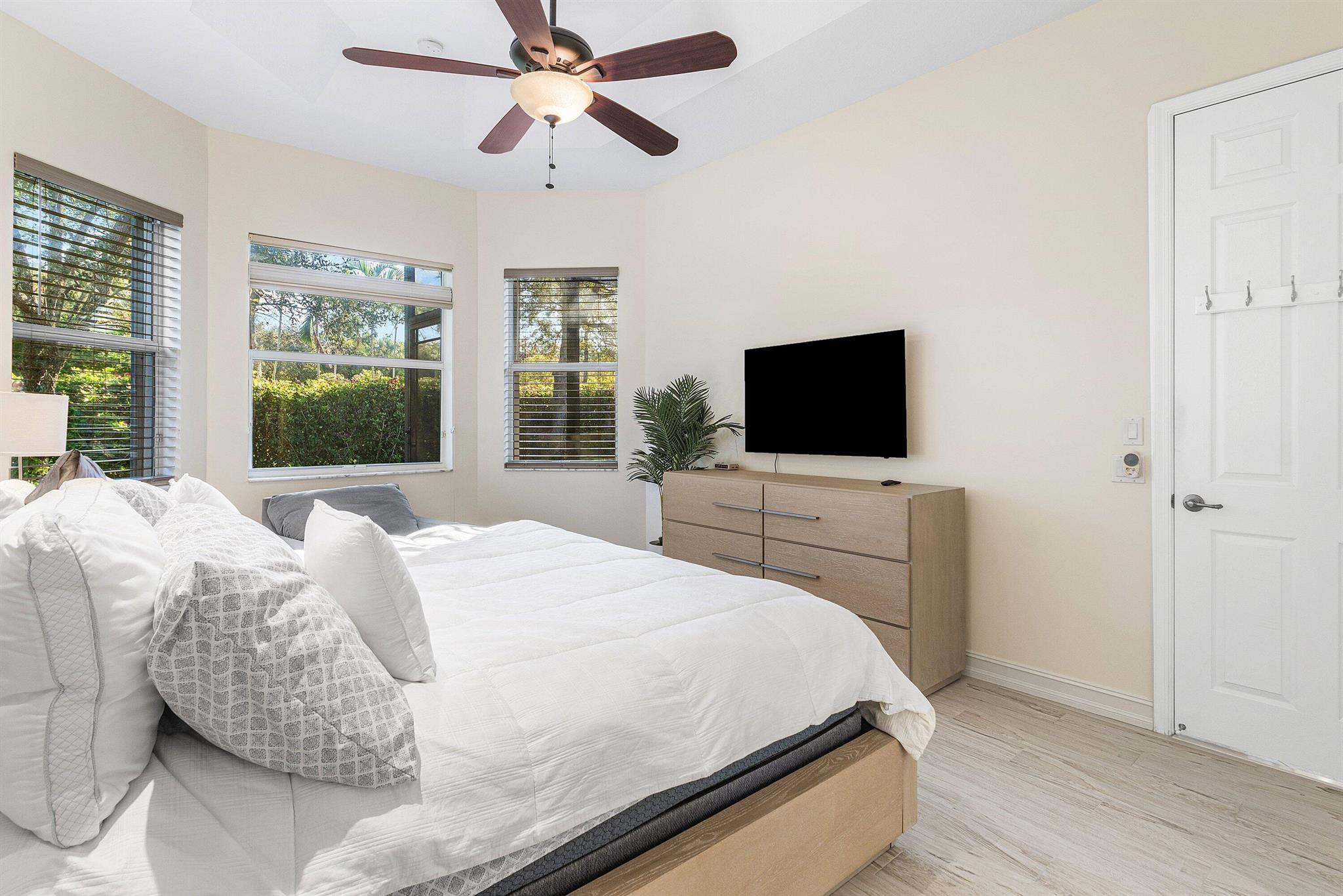 LYONS WEST AGR PUD 1 - Residential Lease