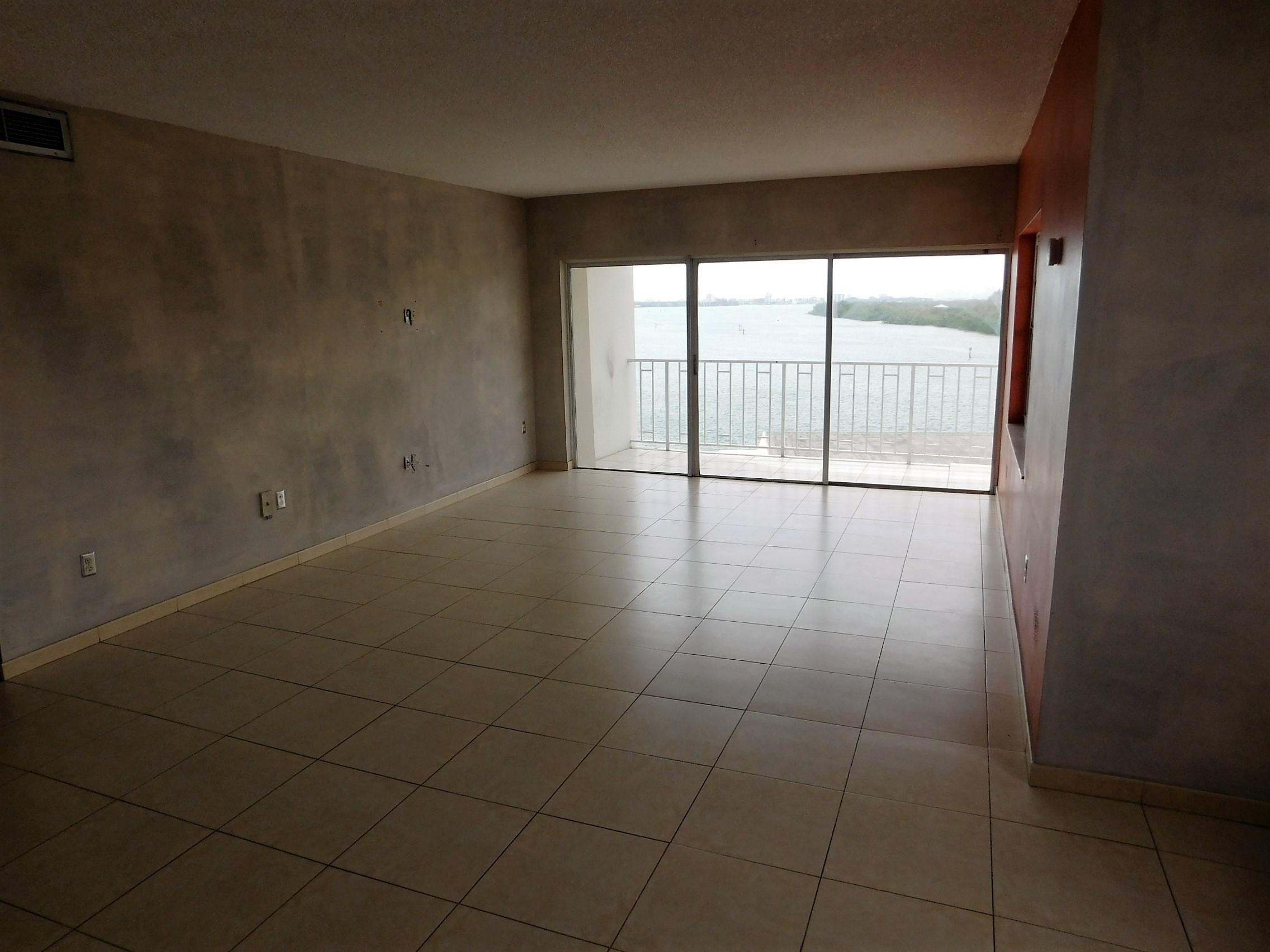 Arlen House Condo - Residential