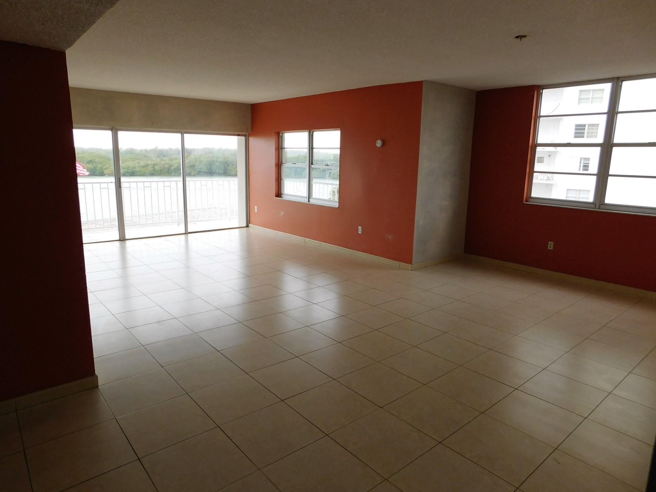 Arlen House Condo - Residential