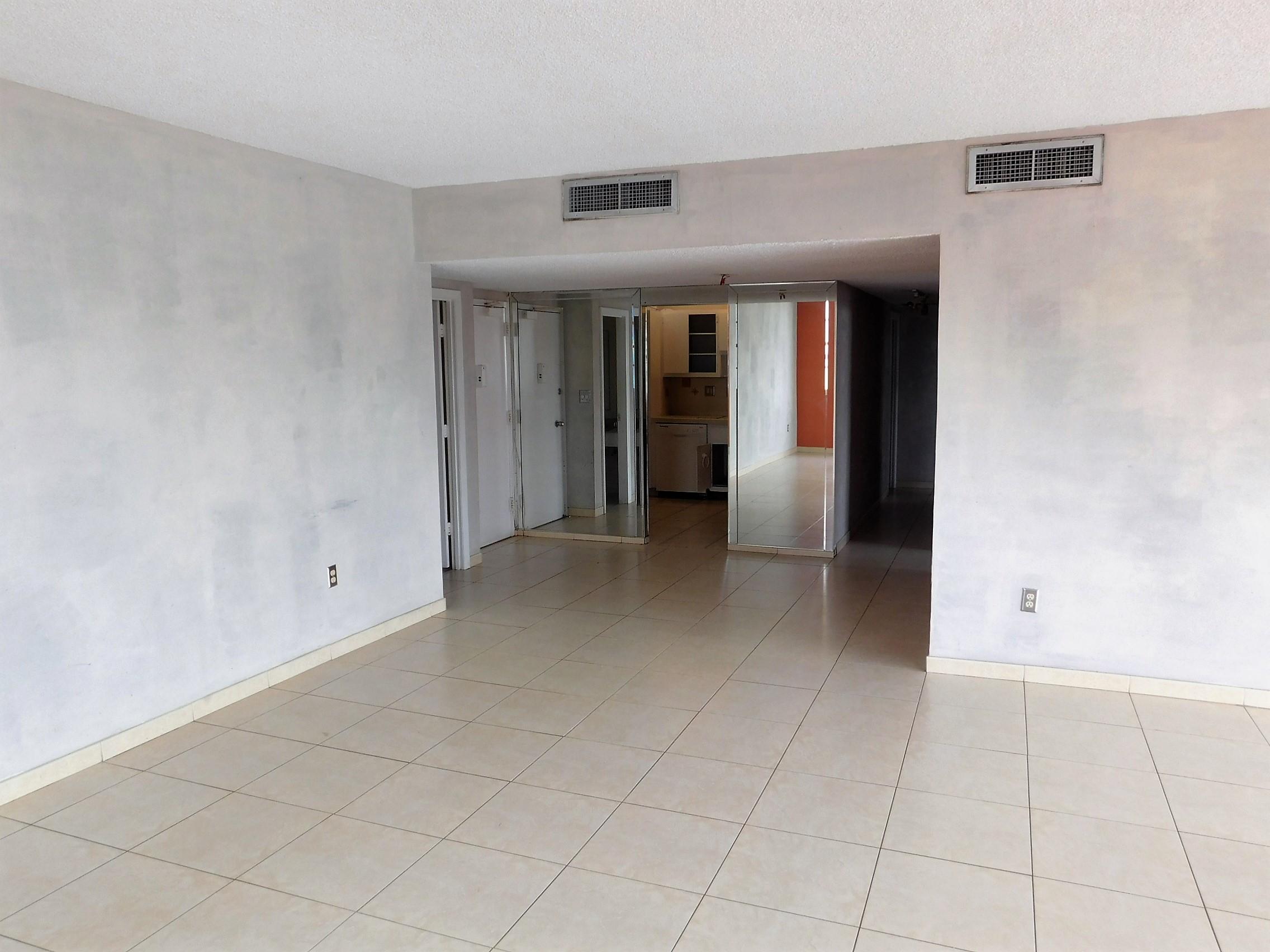 Arlen House Condo - Residential