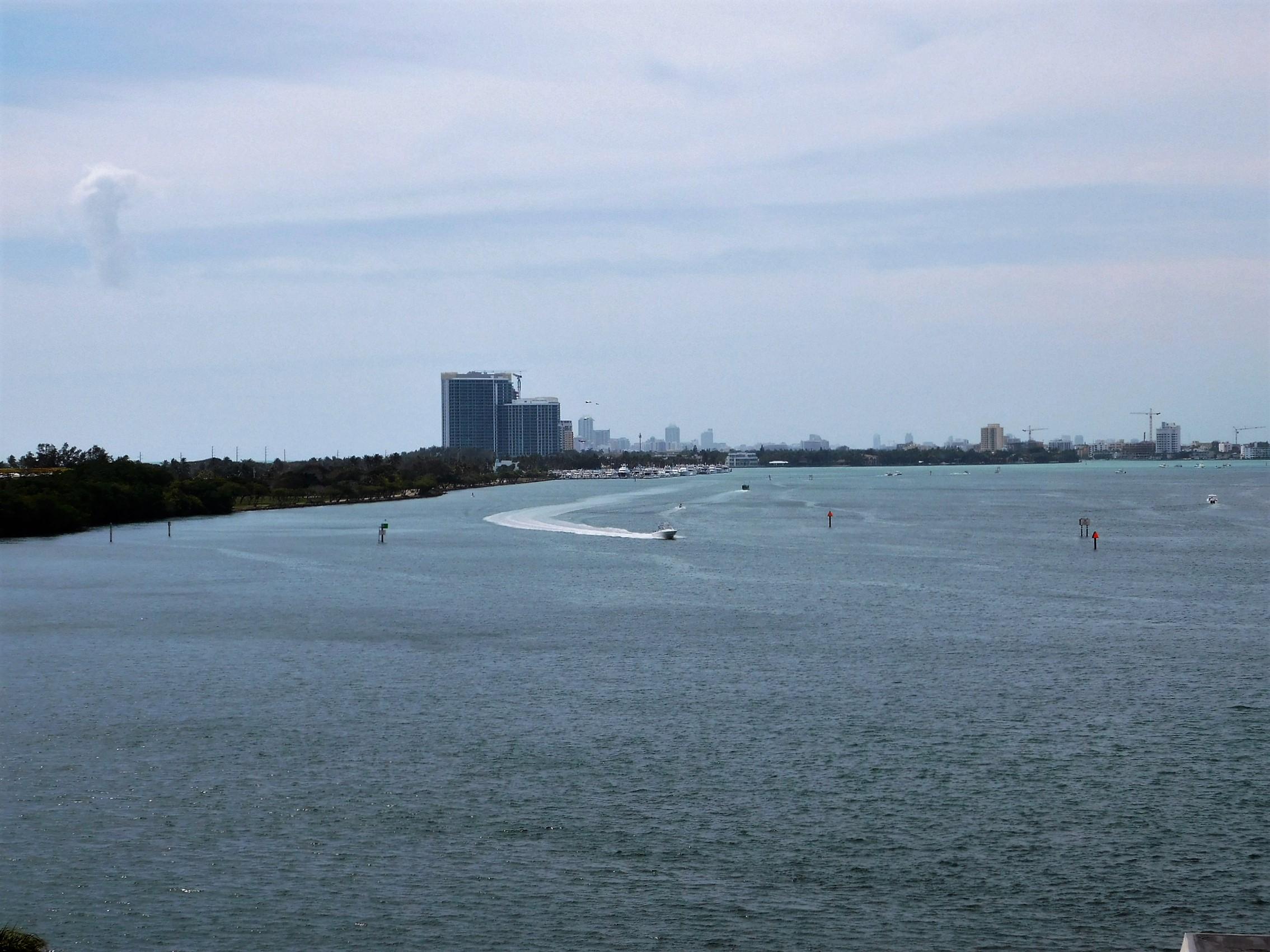 Arlen House Condo - Residential