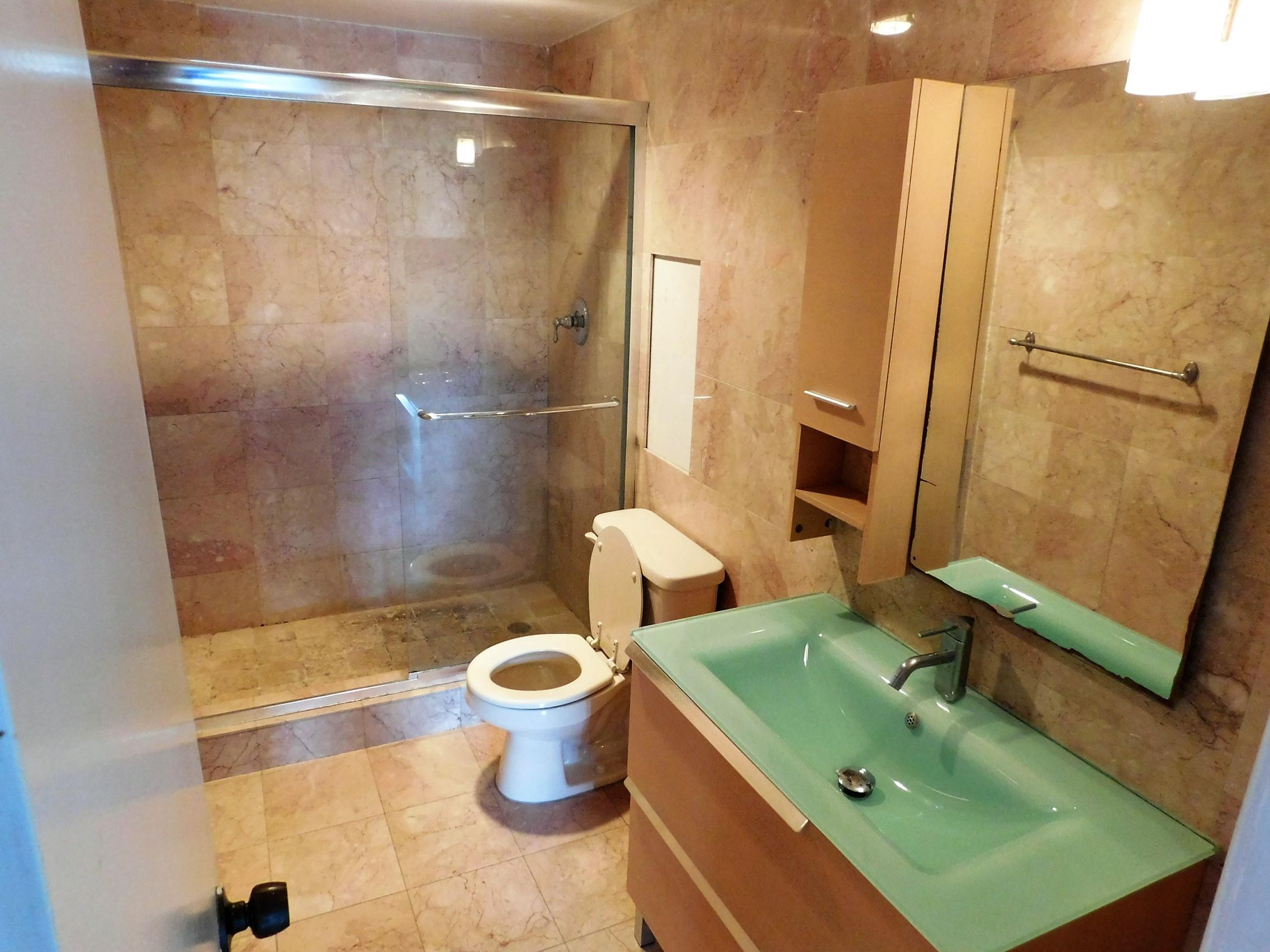 Arlen House Condo - Residential