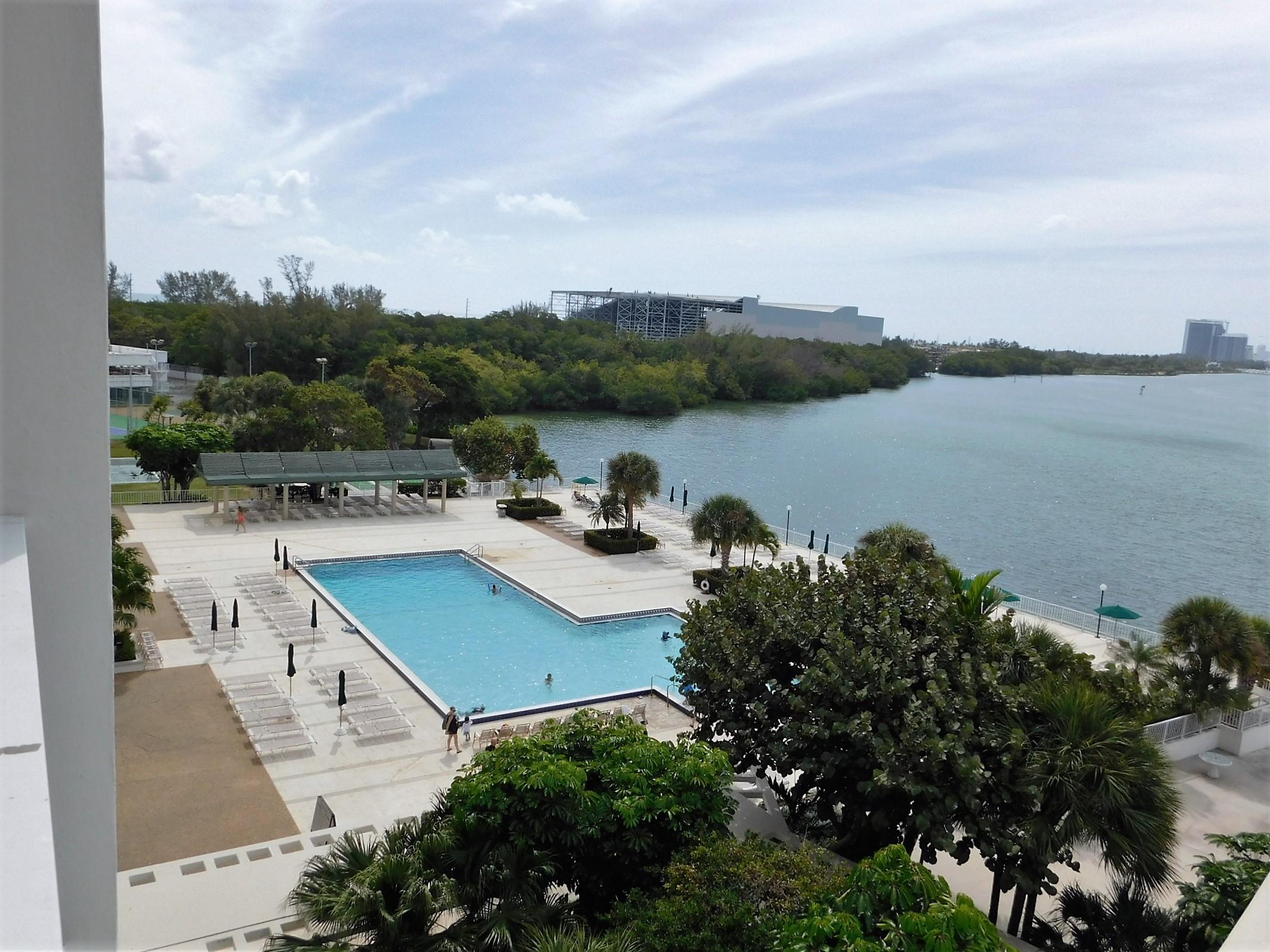 Arlen House Condo - Residential