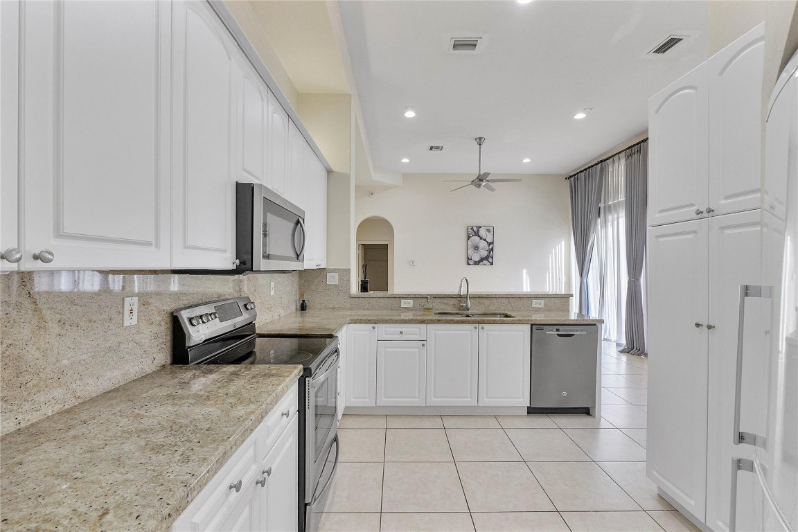 5834 NW 125th Terrace