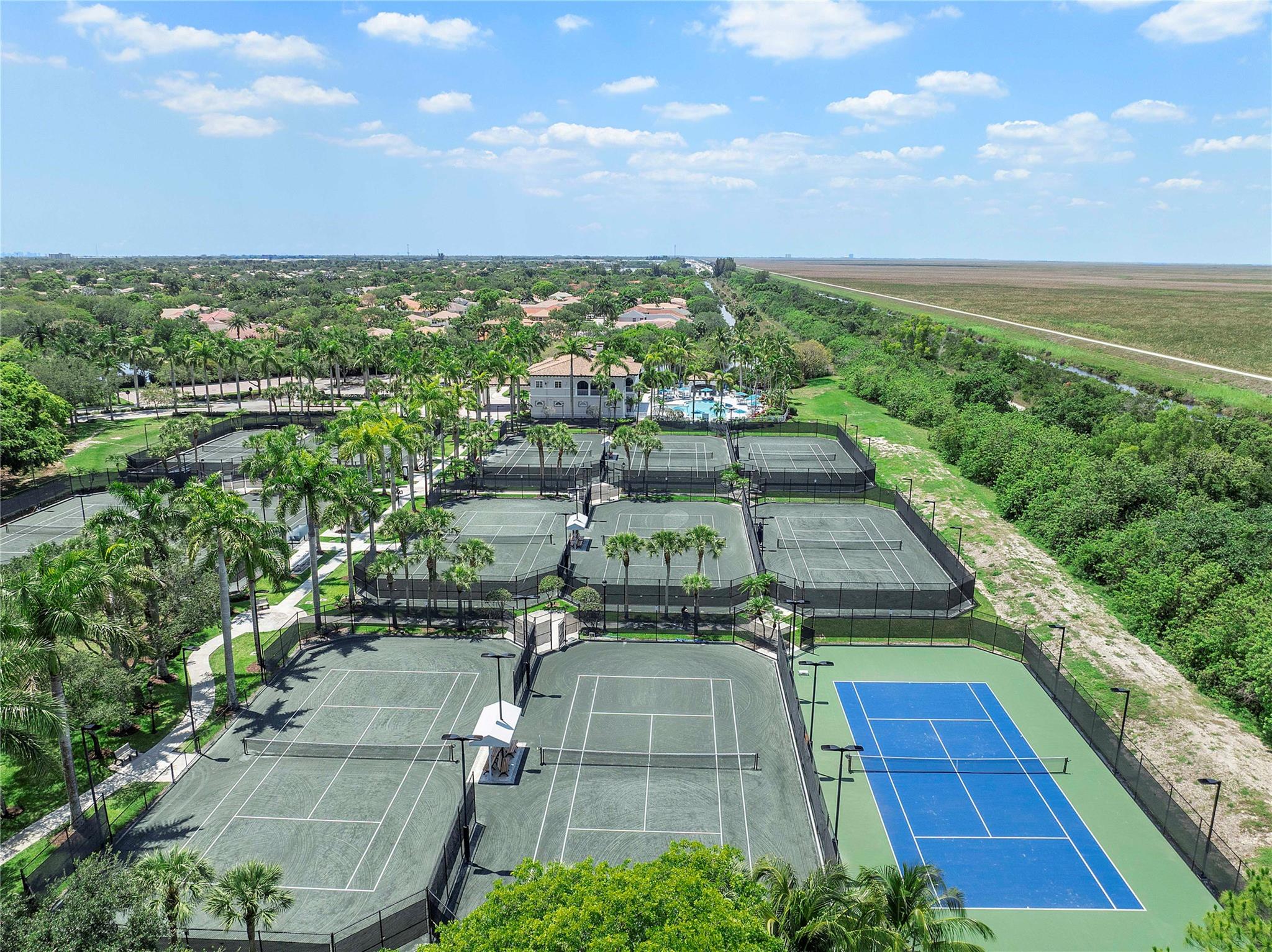 Heron Bay Four 160-1 B - Residential