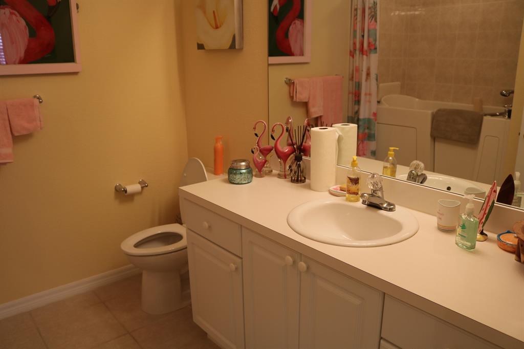 THE PRESERVES AT THE SAVANNAHS CONDOMINIUM - Residential