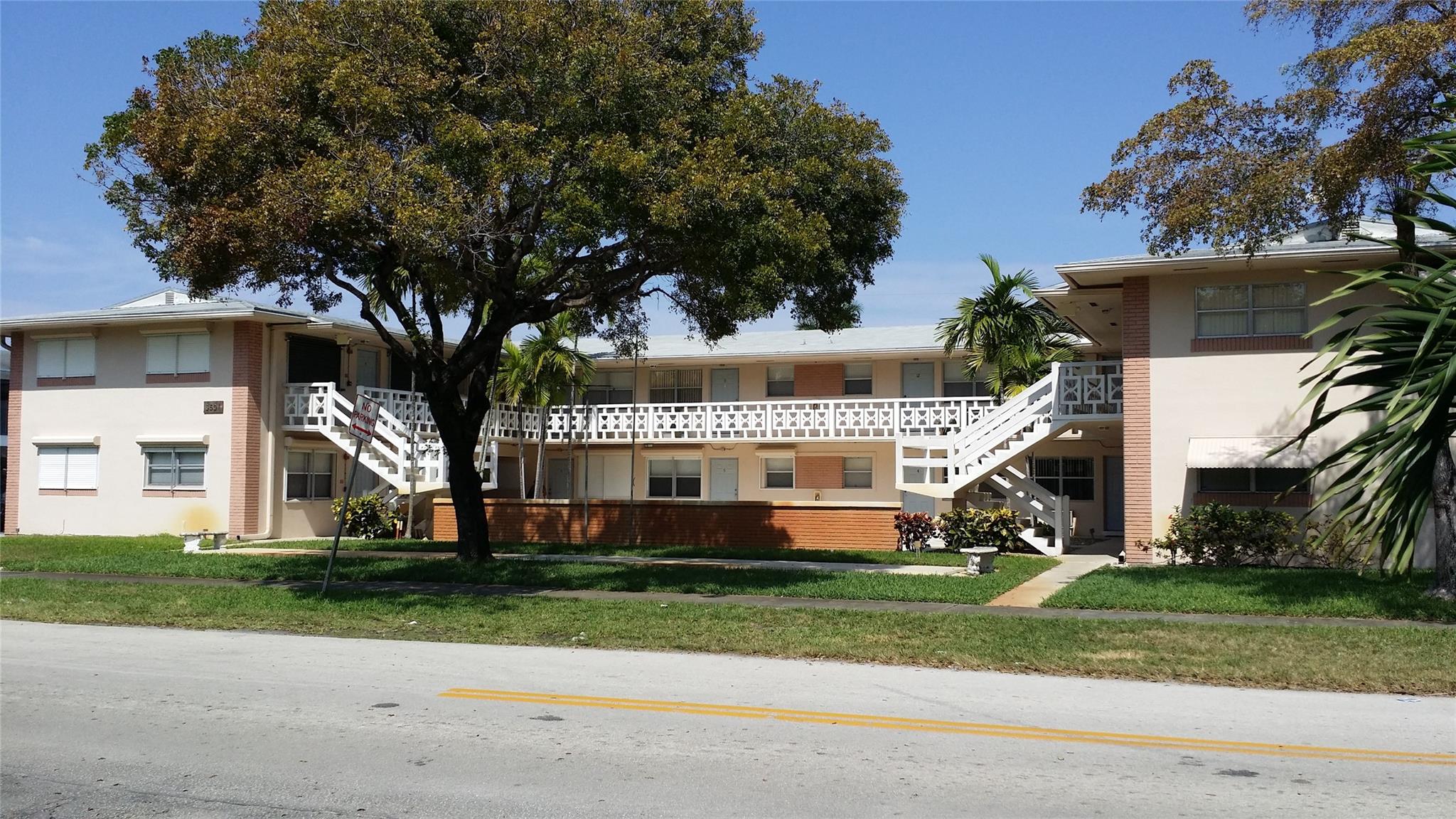 3501 Van Buren St 3