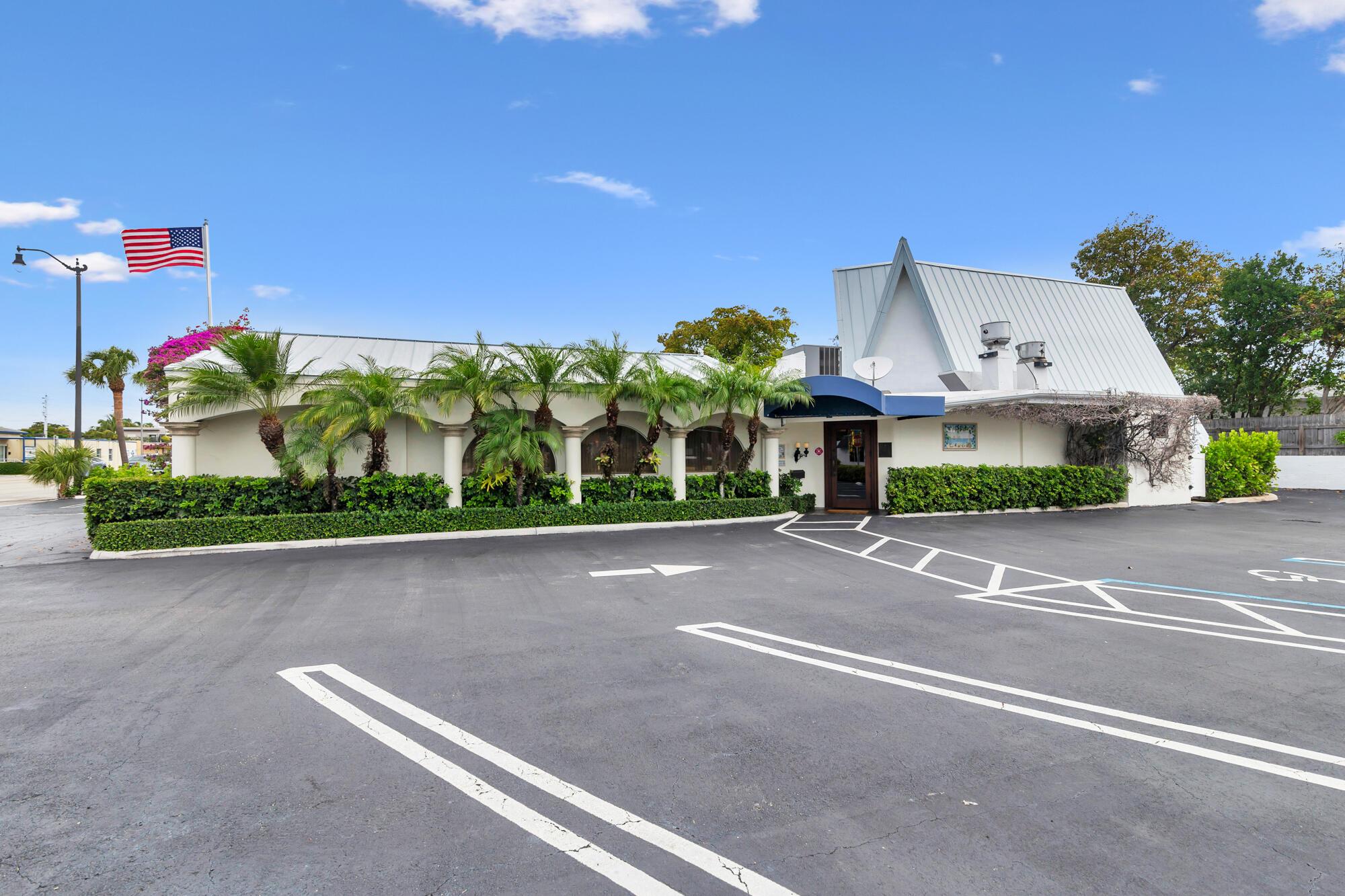 6316 S Dixie Highway