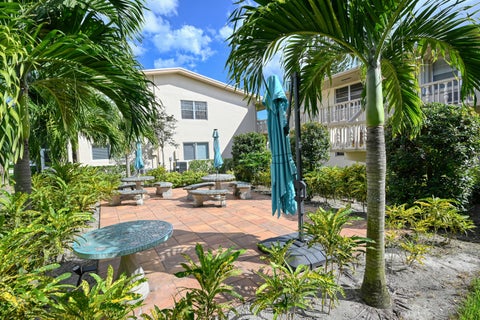 Tiny photo for 102 COVENTRY E, West Palm Beach, FL 33417 (MLS # B26089642)