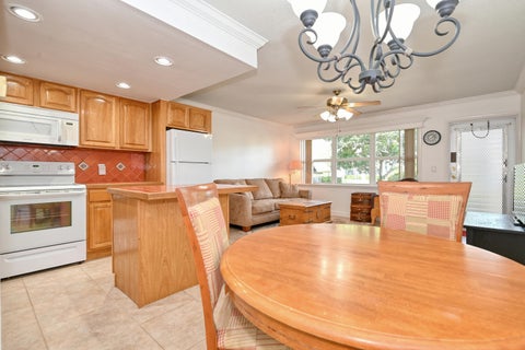 Tiny photo for 102 COVENTRY E, West Palm Beach, FL 33417 (MLS # B26089642)