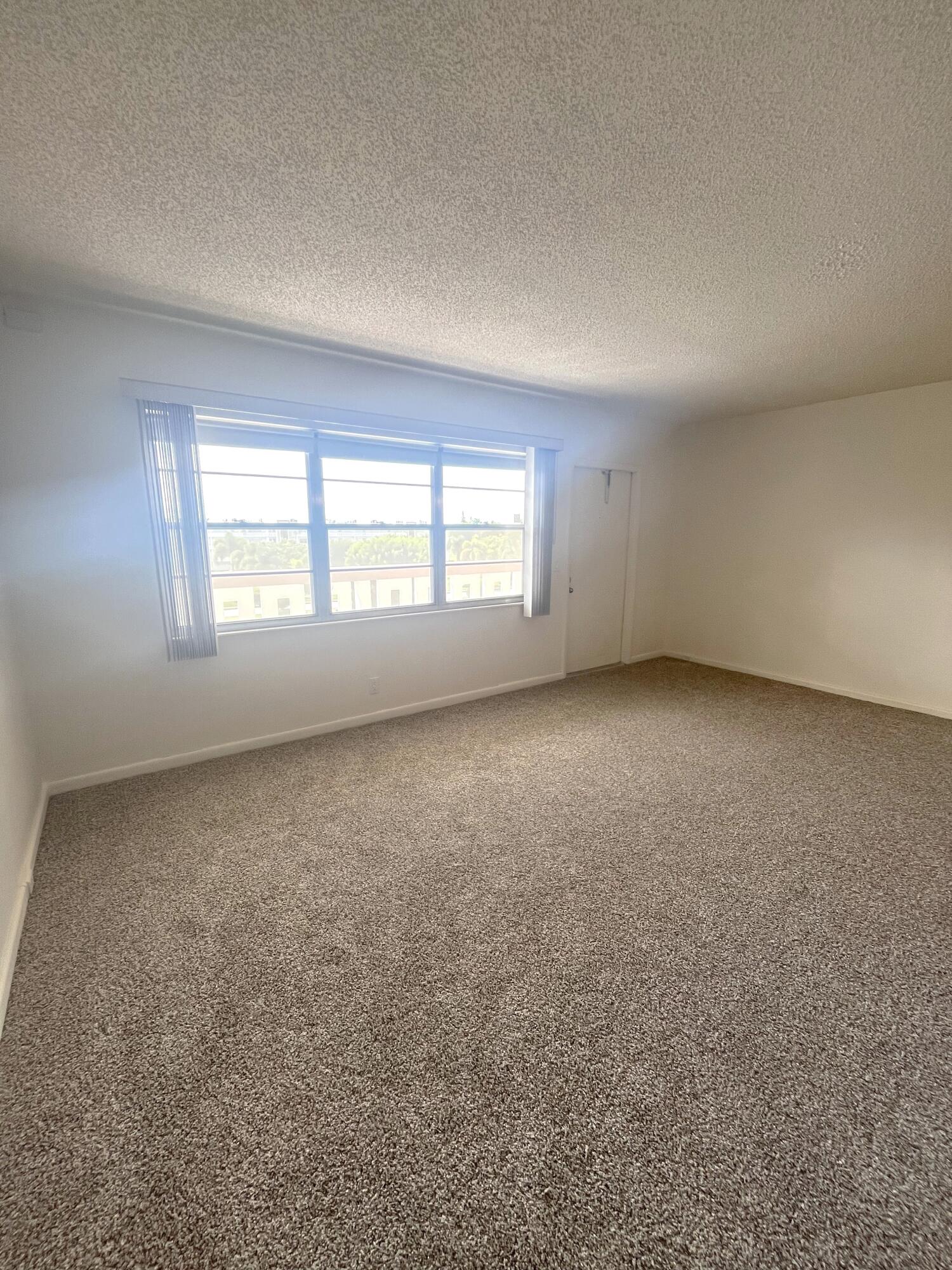 4093 Wolverton E