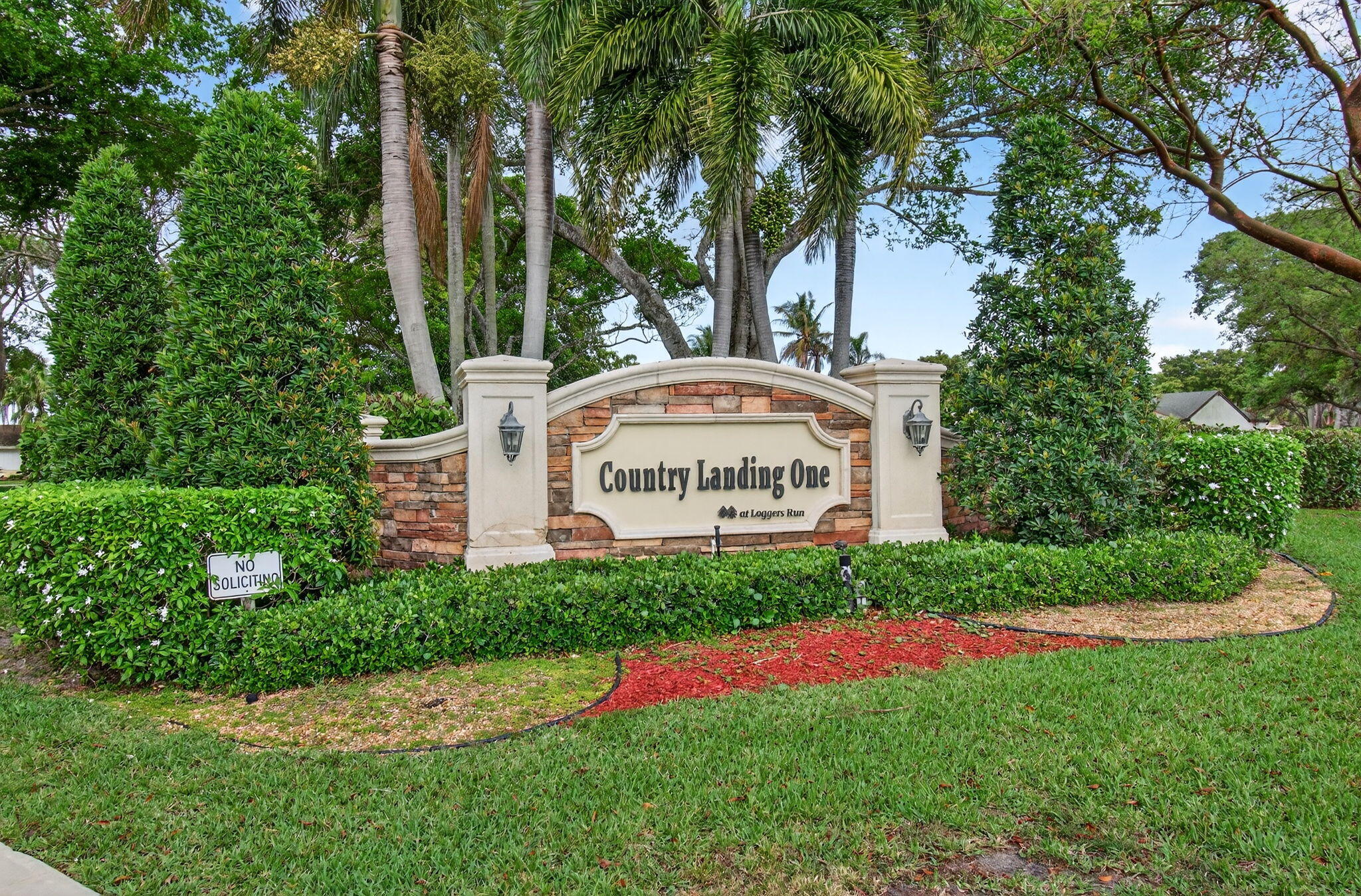 COUNTRY LANDING SEC 1 - Residential