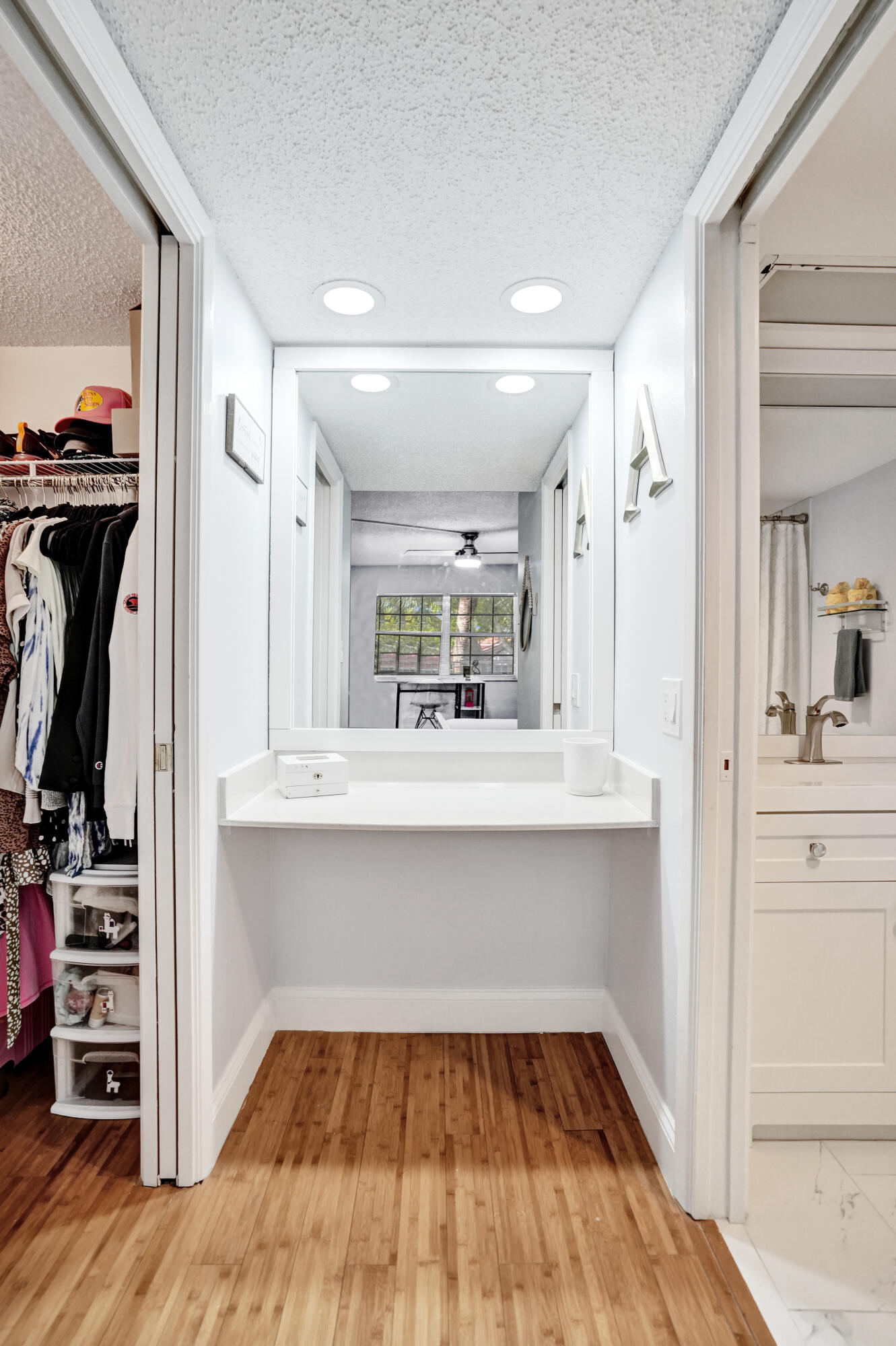 NO 14 PALM-AIRE COUNTRY CLUB - Residential