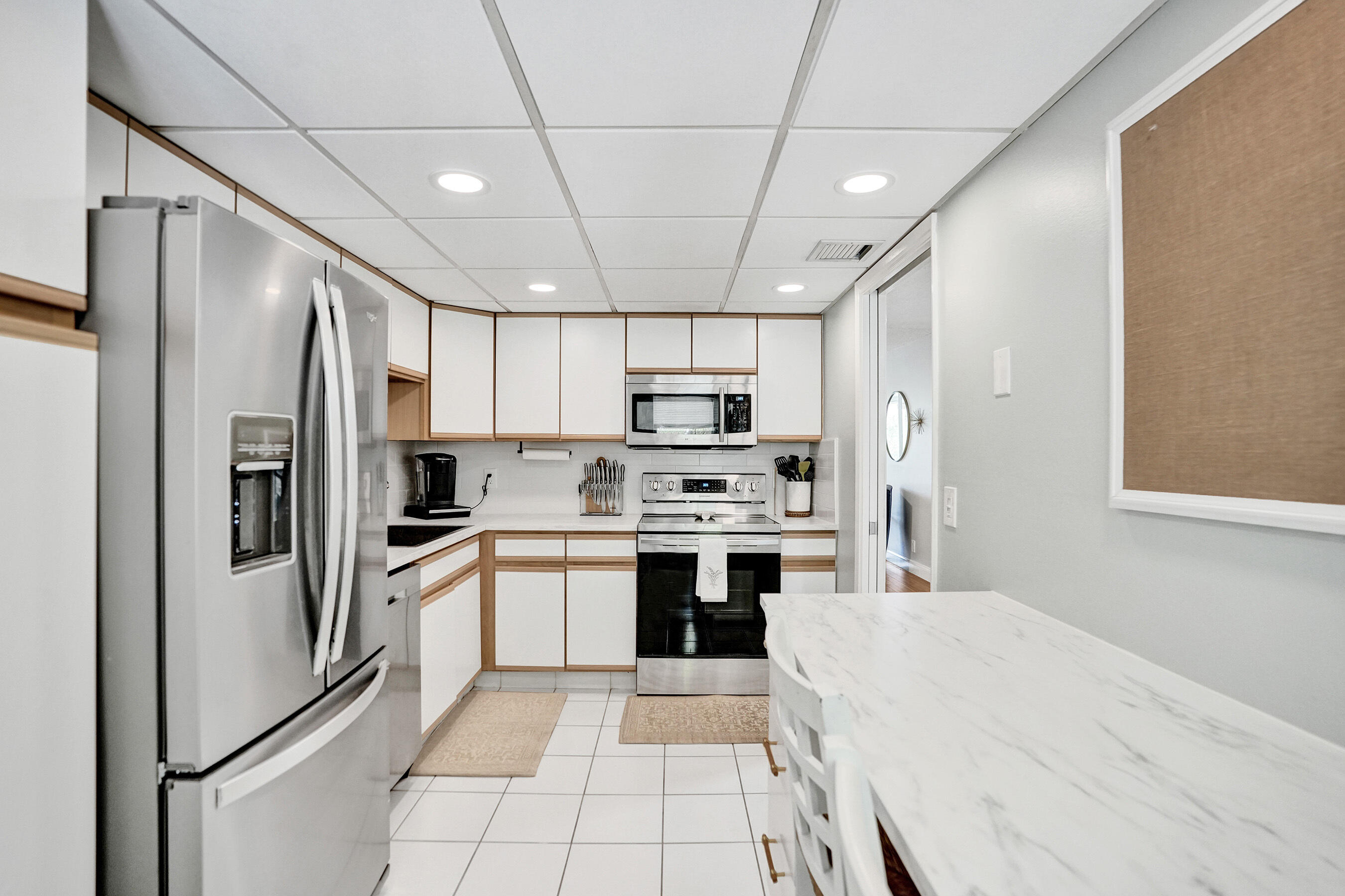 NO 14 PALM-AIRE COUNTRY CLUB - Residential