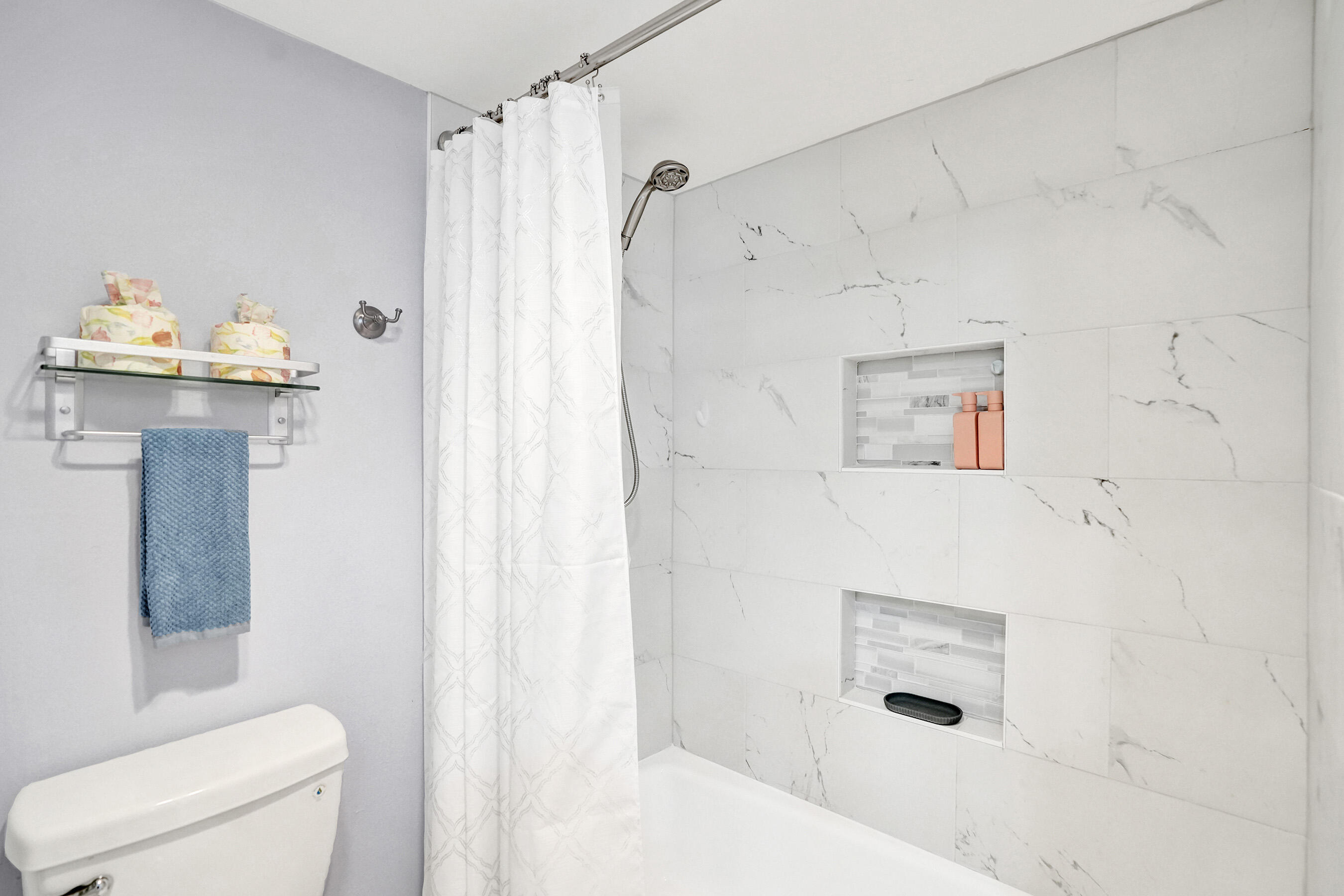 NO 14 PALM-AIRE COUNTRY CLUB - Residential