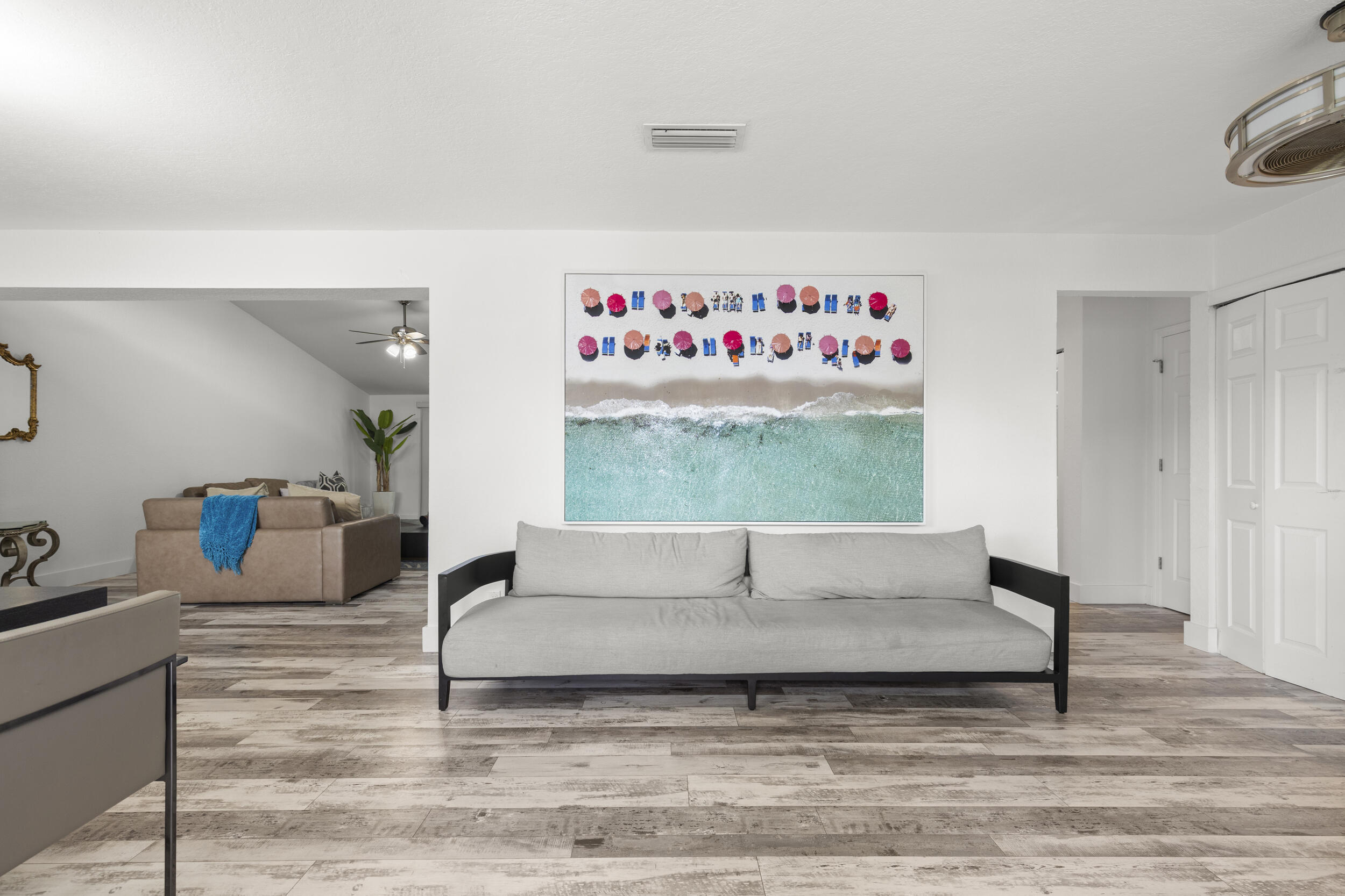 RIDGE CREST - Residential