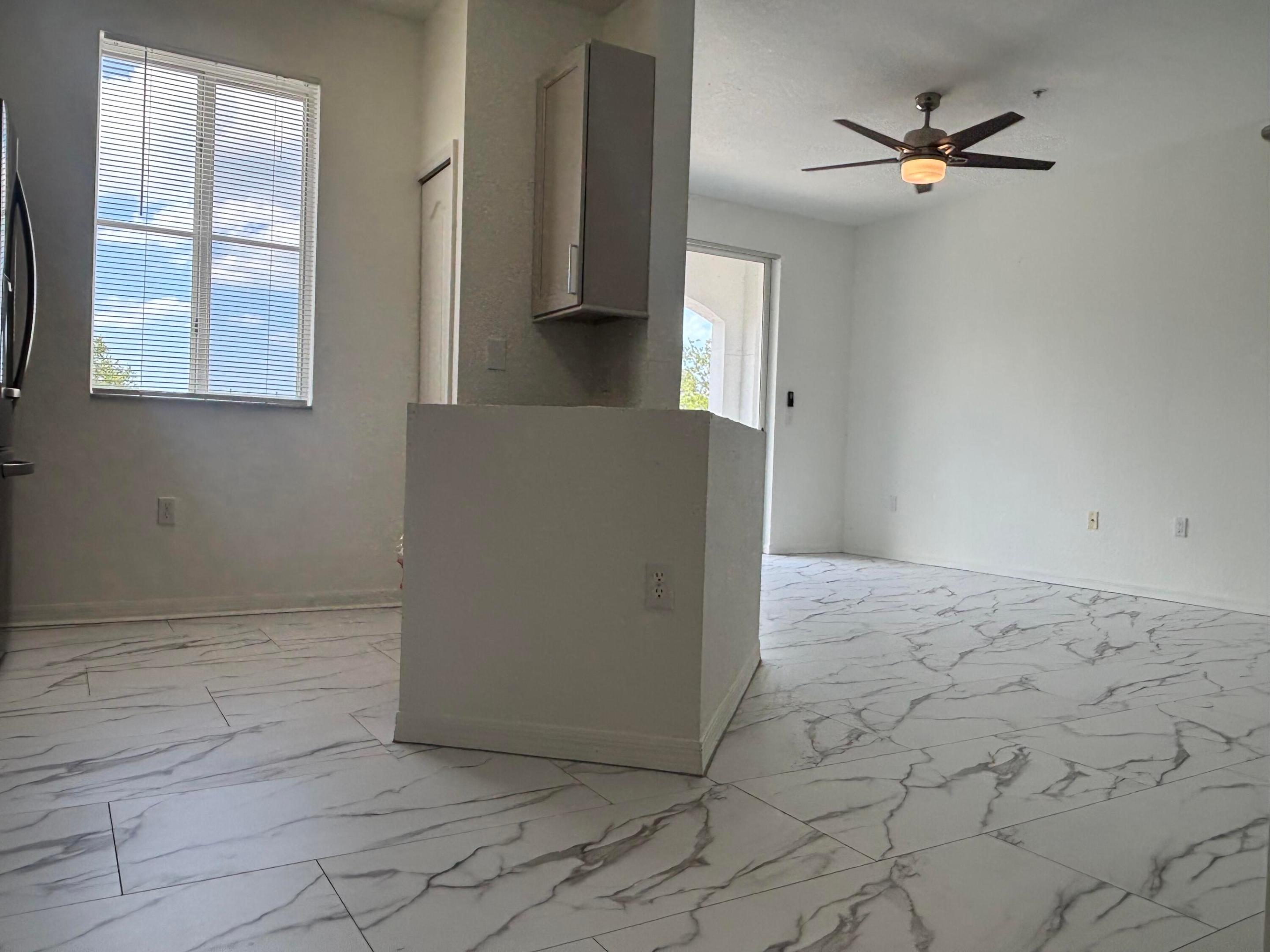 RESIDENCES AT LEGACY PLACE CONDO - Residential Lease