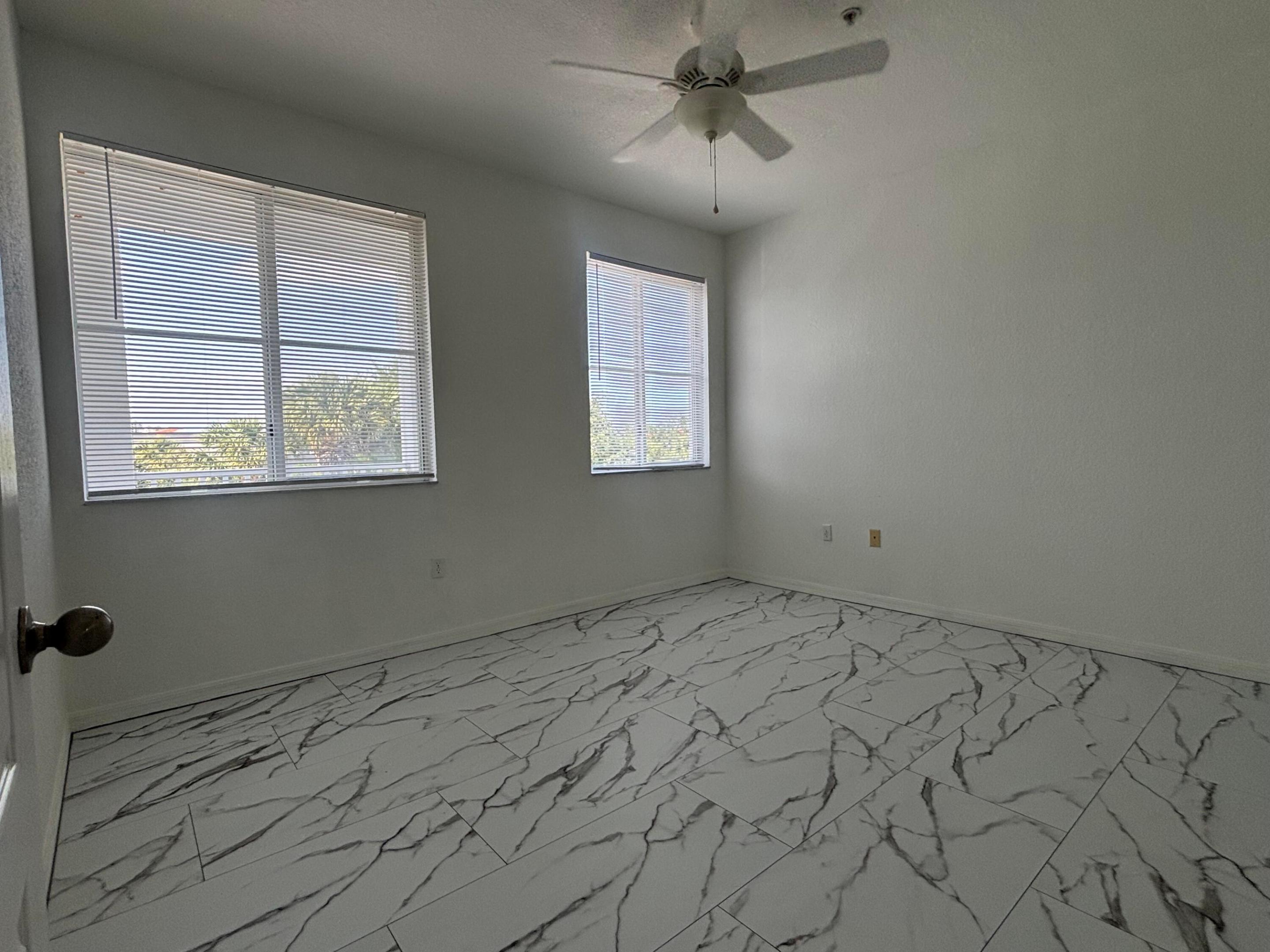 RESIDENCES AT LEGACY PLACE CONDO - Residential Lease