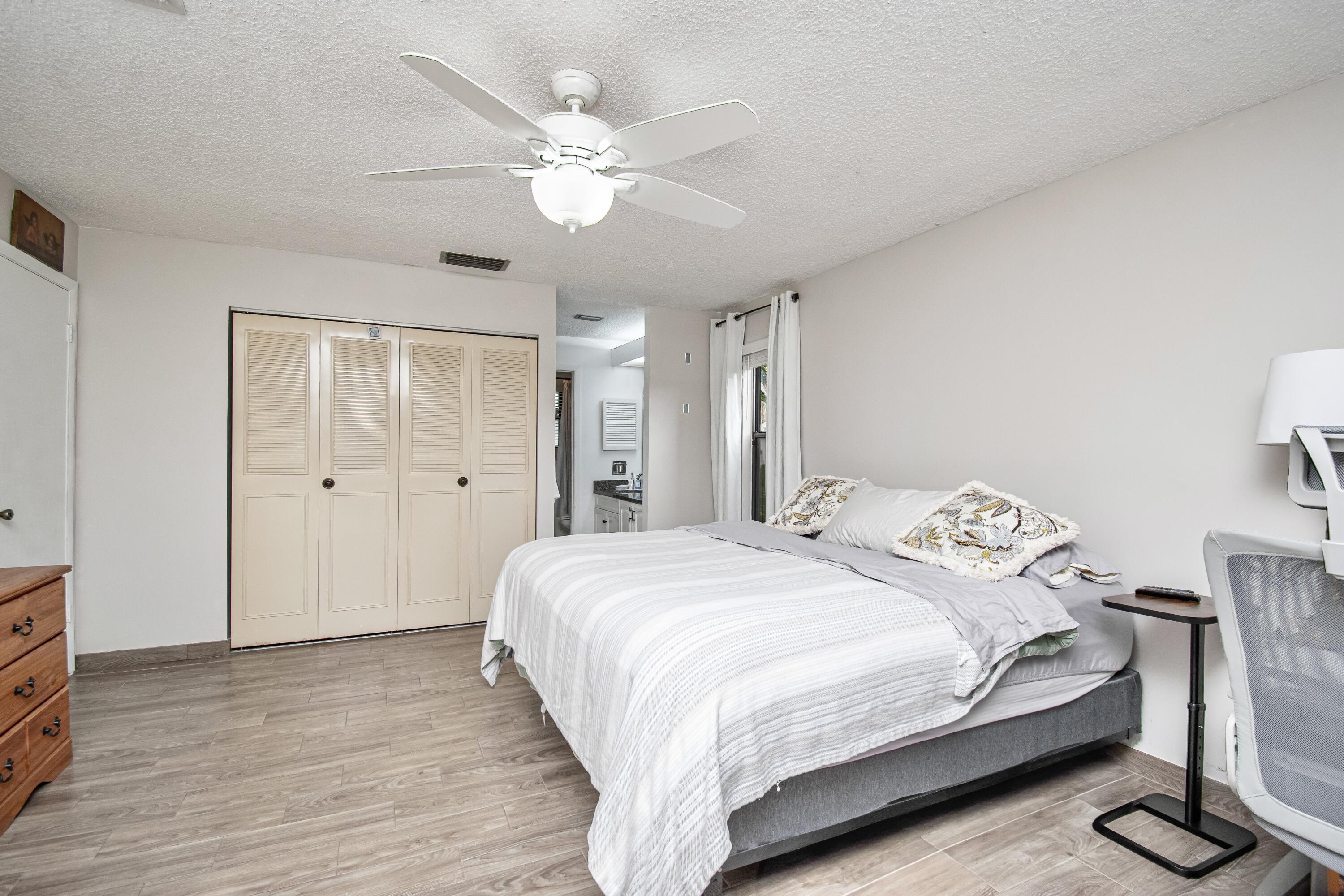 STRATHMORE GATE WEST UNIT 2 - Residential