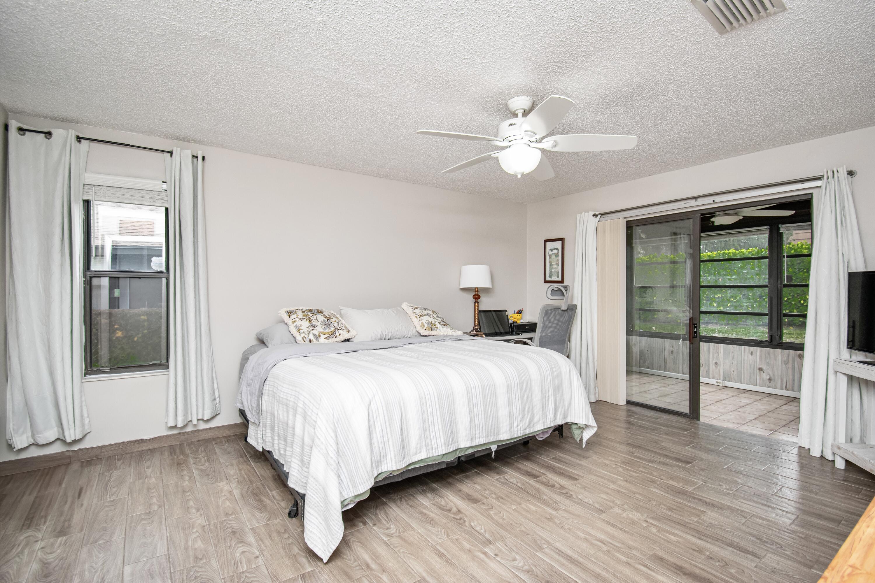 STRATHMORE GATE WEST UNIT 2 - Residential