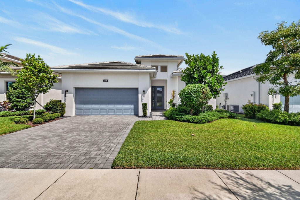 Photo of 15811 Key Biscayne Lane, Westlake, FL 33470 (MLS # B26077583)