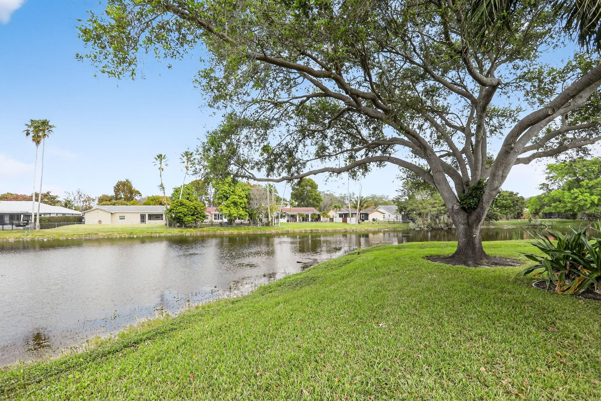 Waters Edge - Residential