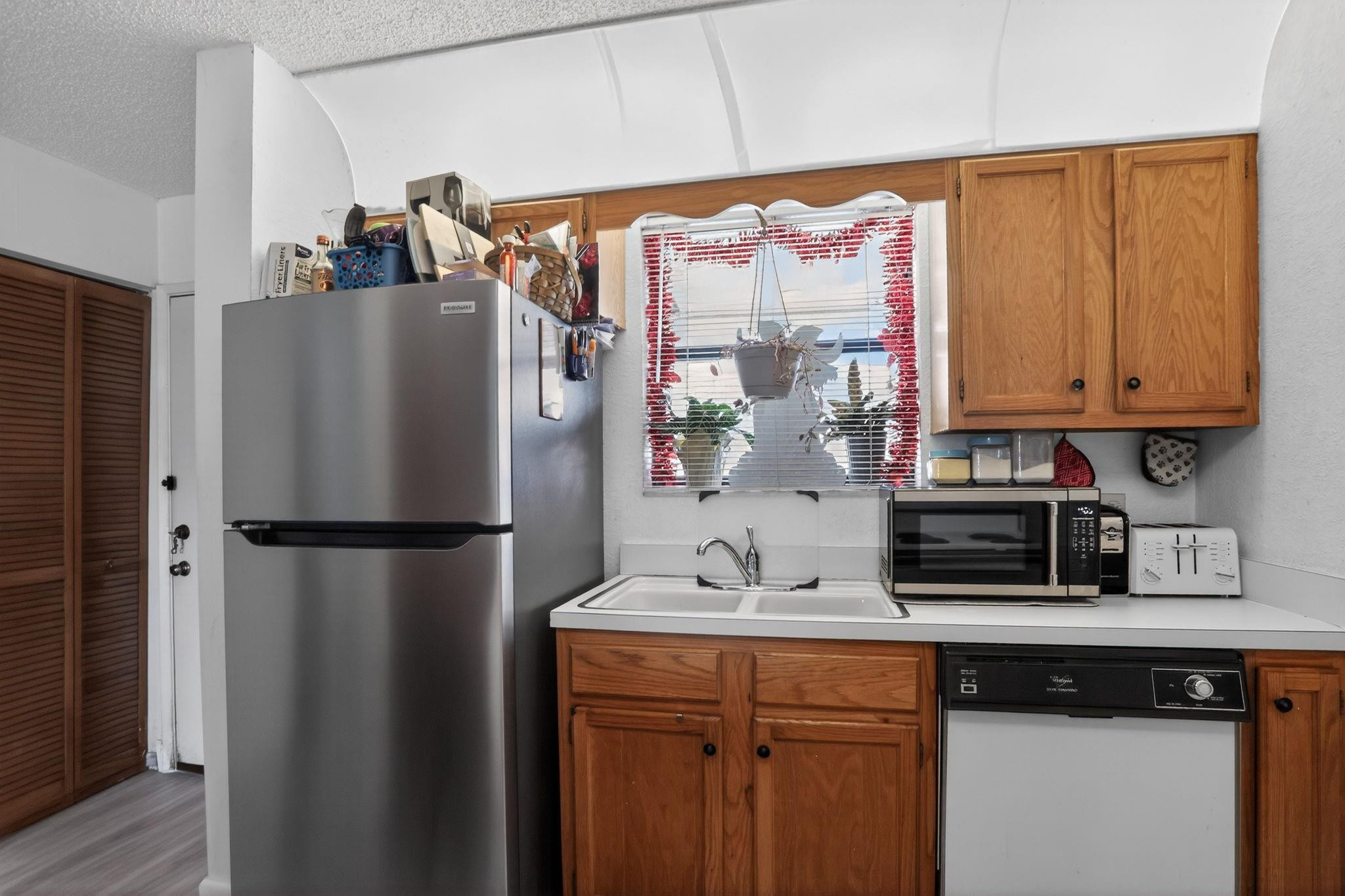 Waters Edge - Residential