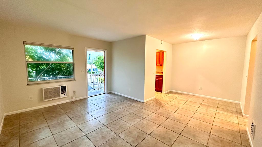 Photo of 1417 N Federal Highway #3, Lake Worth Beach, FL 33460 (MLS # R10995648)