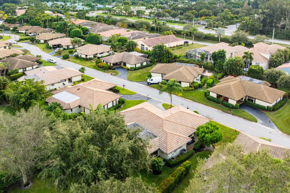 FORESTVIEW VILLAS AT ATLANTIS - Residential